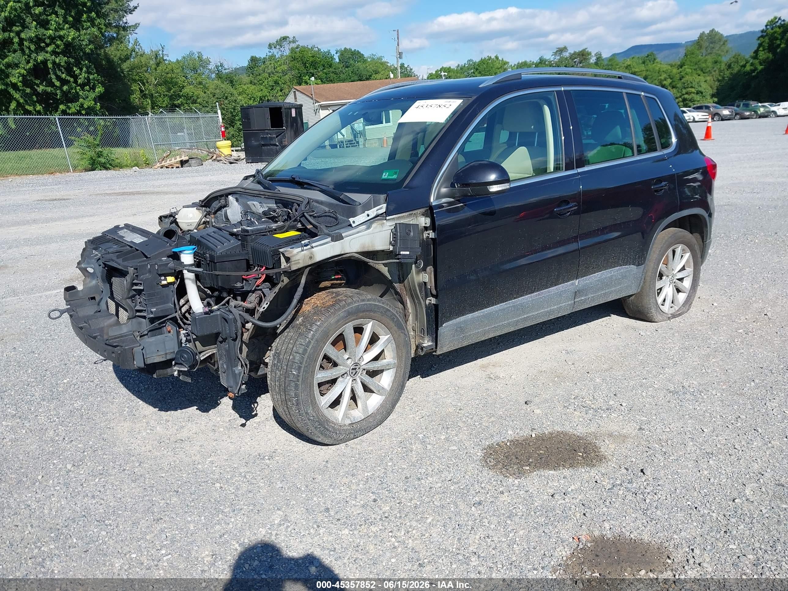 2013 Volkswagen Tiguan Se Черный vin: WVGBV7AXXDW519876