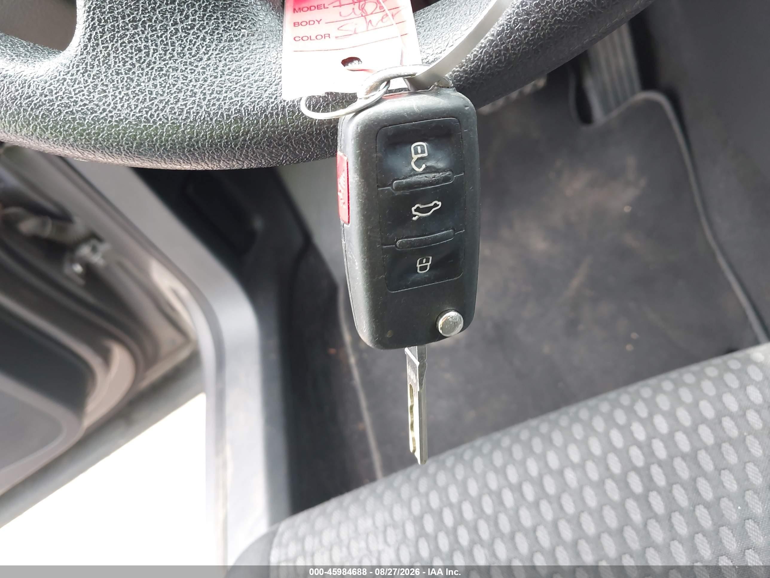 2010 Volkswagen Tiguan S Gray vin: WVGBV9AX2AW515814