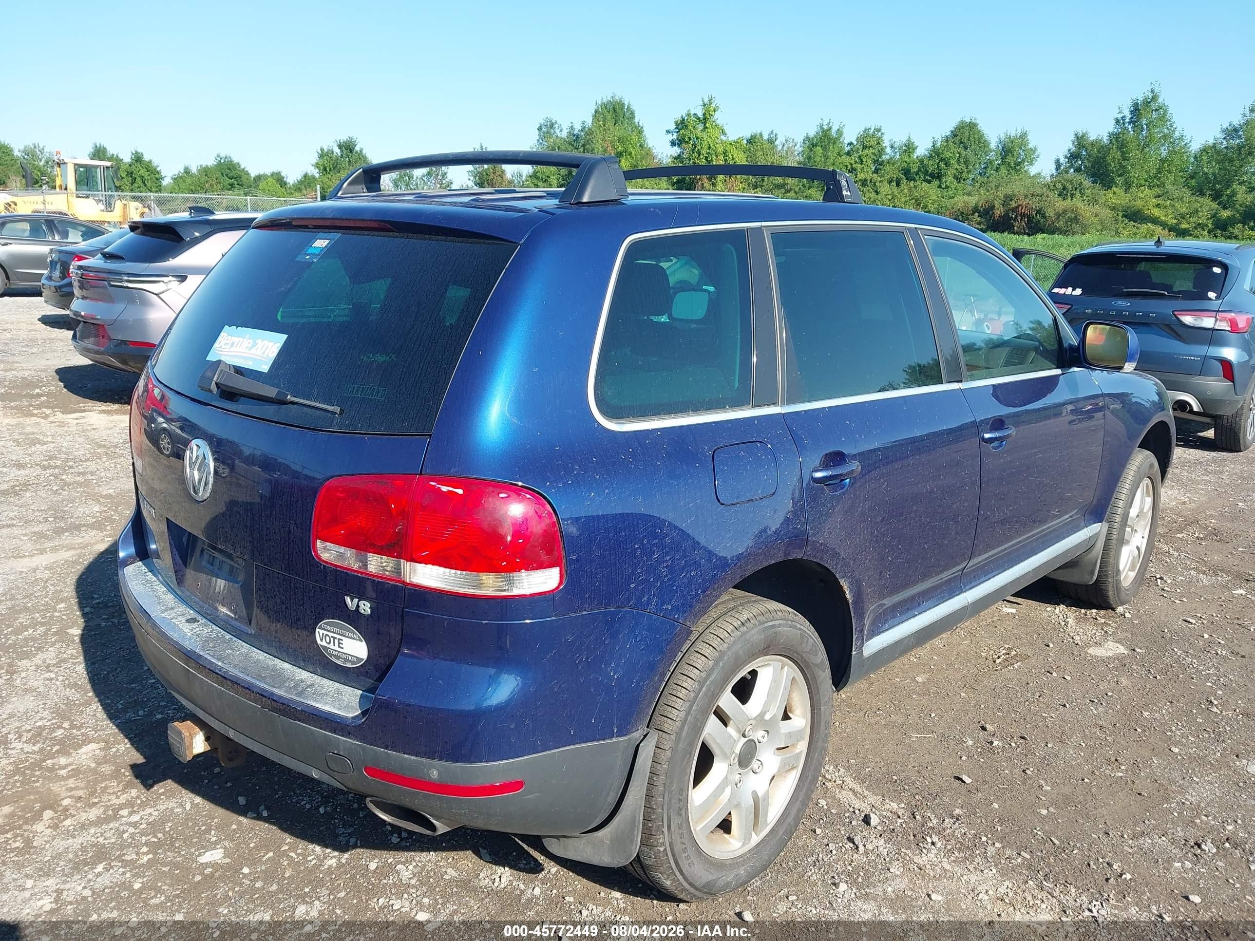 2004 Volkswagen Touareg V8 Blue vin: WVGCM67L64D013611