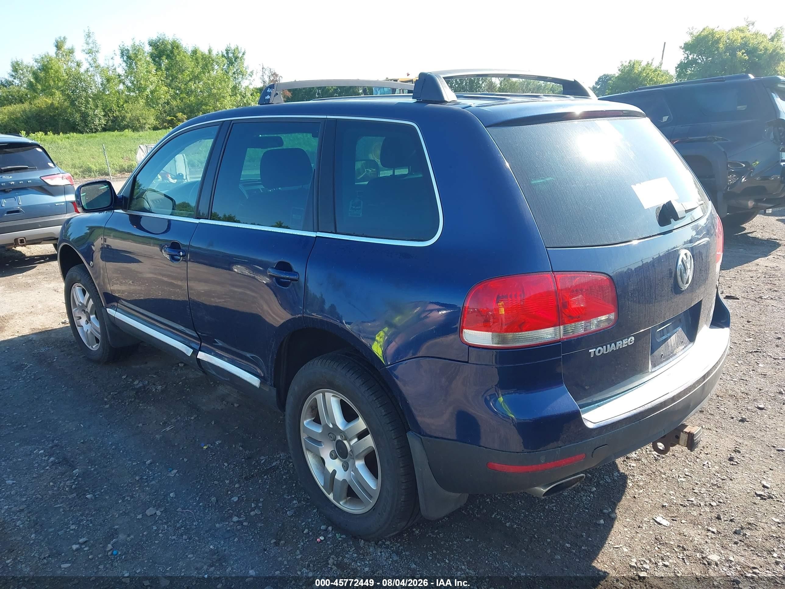 2004 Volkswagen Touareg V8 Blue vin: WVGCM67L64D013611