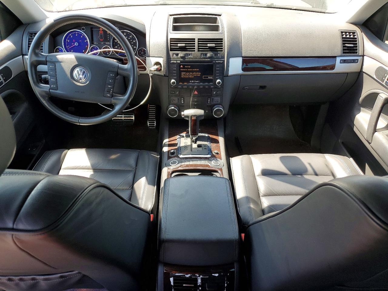 2004 Volkswagen Touareg 4.2 Black vin: WVGCM67L94D014395