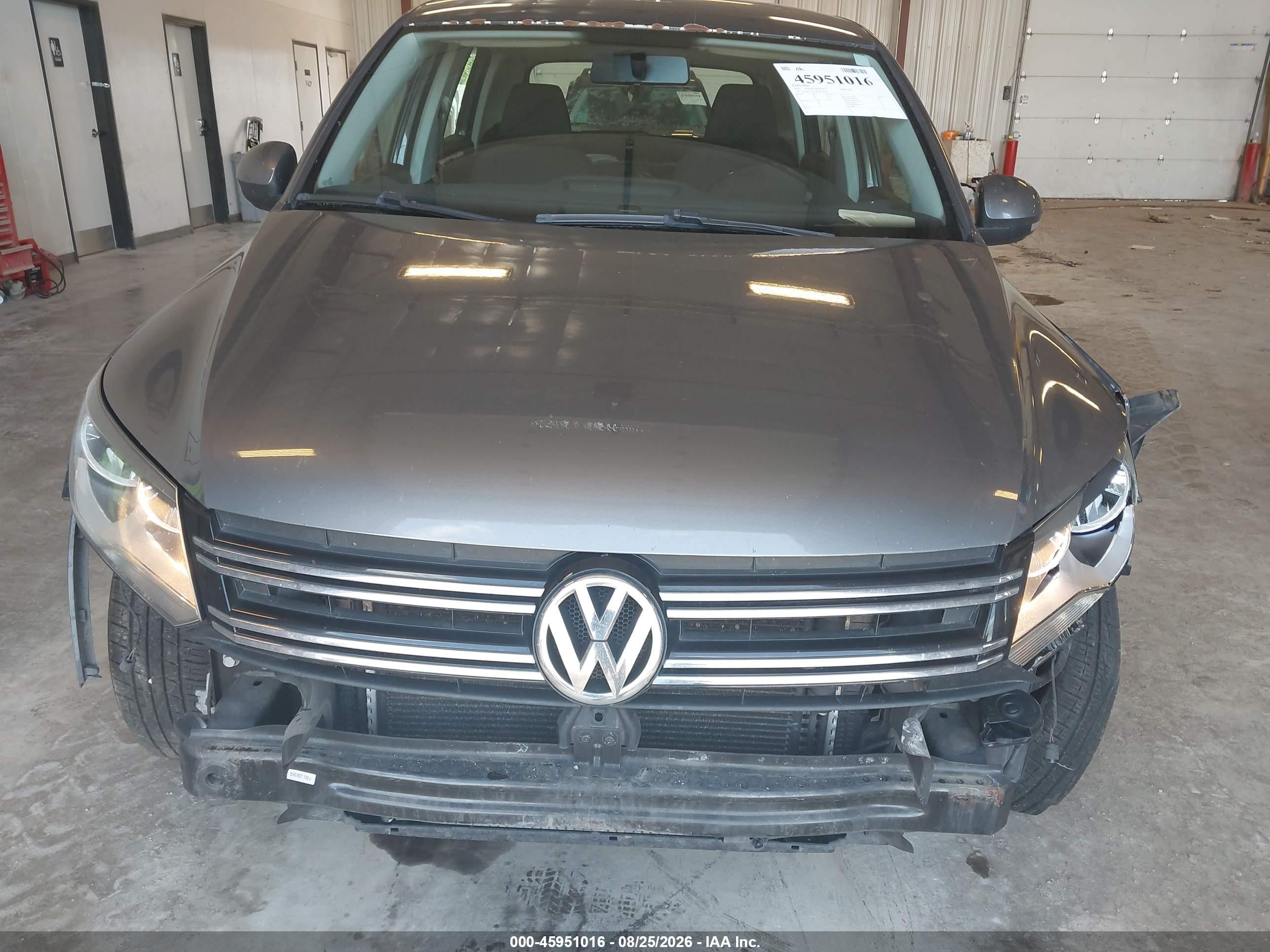 2013 Volkswagen Tiguan S Gray vin: WVGCV3AX6DW578470