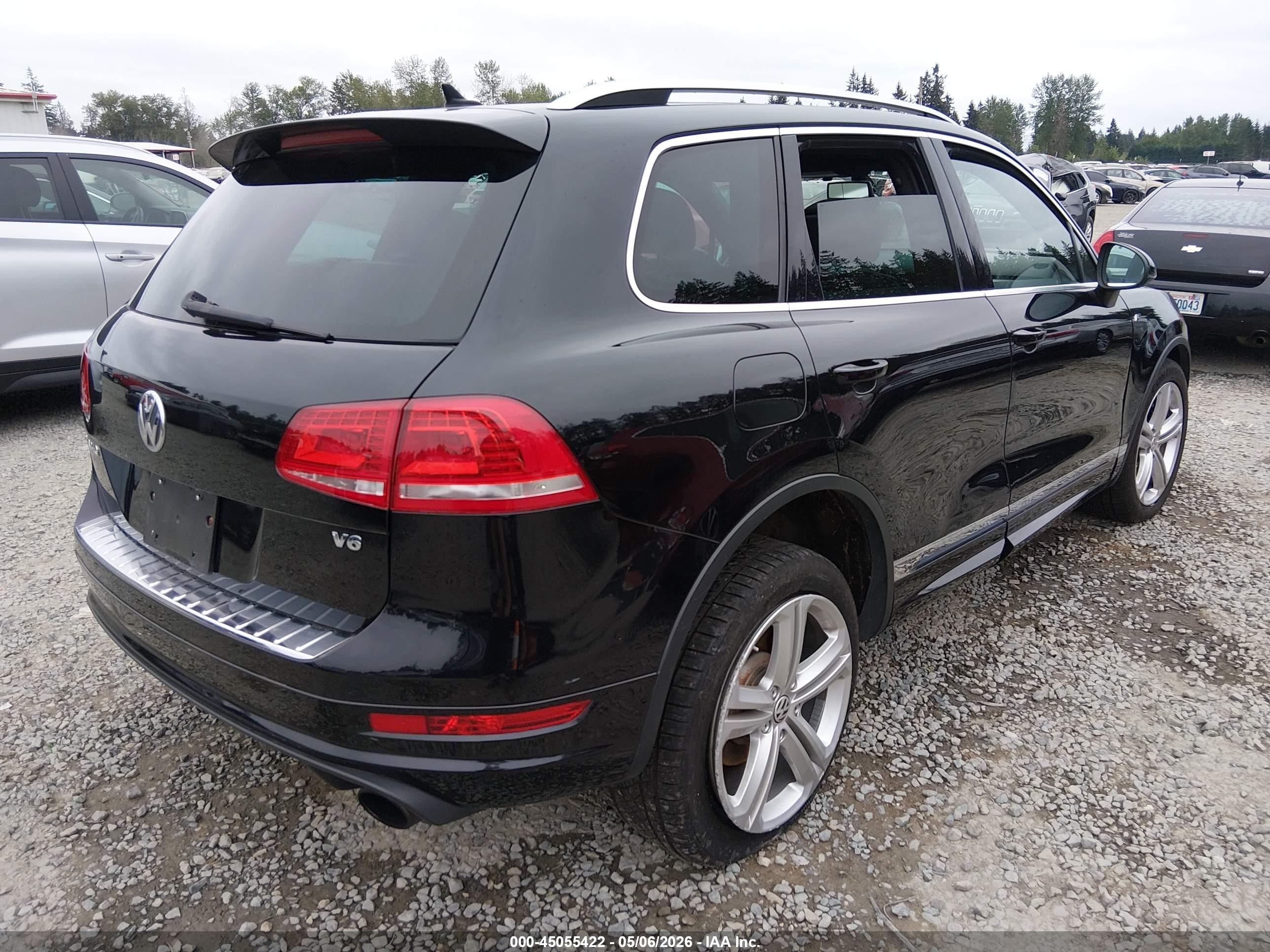 2014 Volkswagen Touareg 3.6l R-line Black vin: WVGDF9BP1ED002656