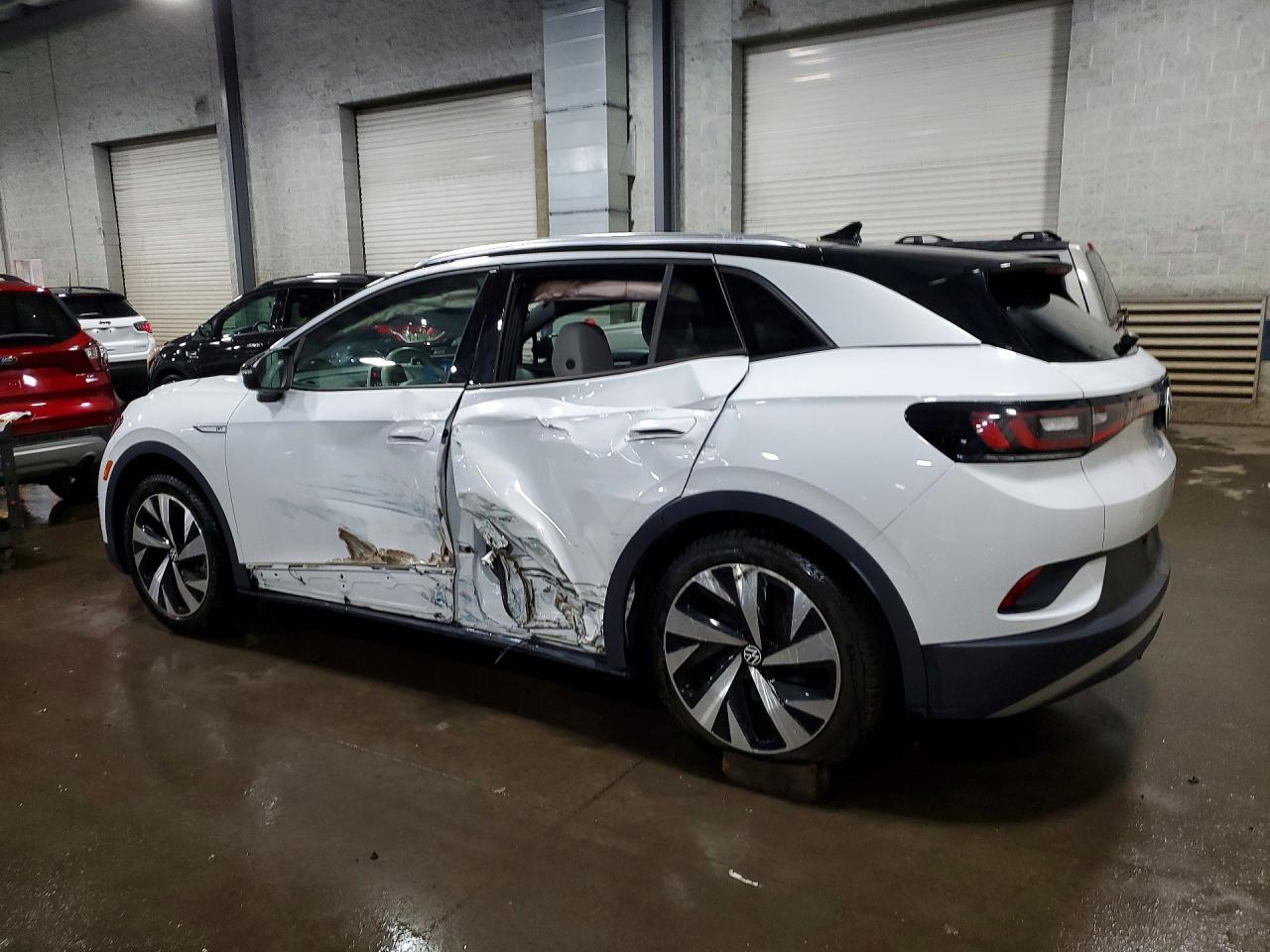2021 Volkswagen Id.4 First Edition Белый vin: WVGDMPE22MP009025
