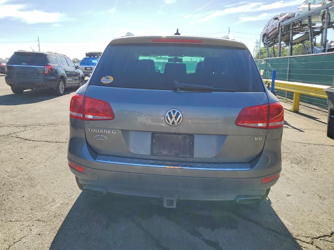 2014 Volkswagen Touareg V6 Серый vin: WVGEF9BP0ED013054