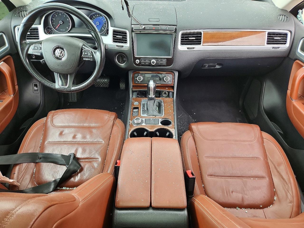 2015 Volkswagen Touareg V6 Gray vin: WVGEF9BP0FD001665
