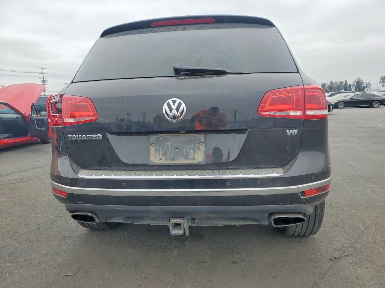 2015 Volkswagen Touareg V6 Black vin: WVGEF9BP1FD002940