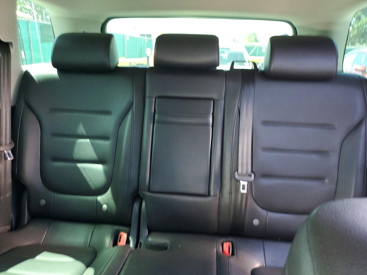 2013 Volkswagen Touareg V6 Black vin: WVGEF9BP2DD013345