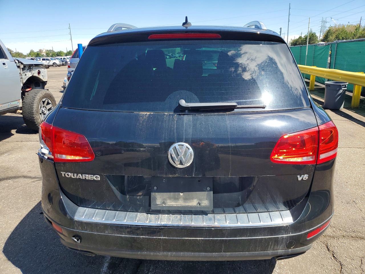 2013 Volkswagen Touareg V6 Black vin: WVGEF9BP2DD013345