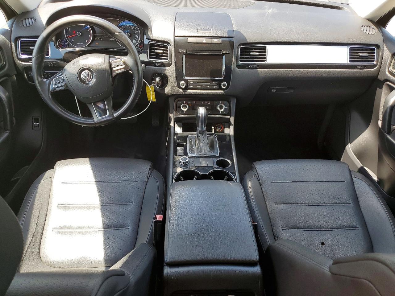2014 Volkswagen Touareg V6 Gray vin: WVGEF9BP2ED003917