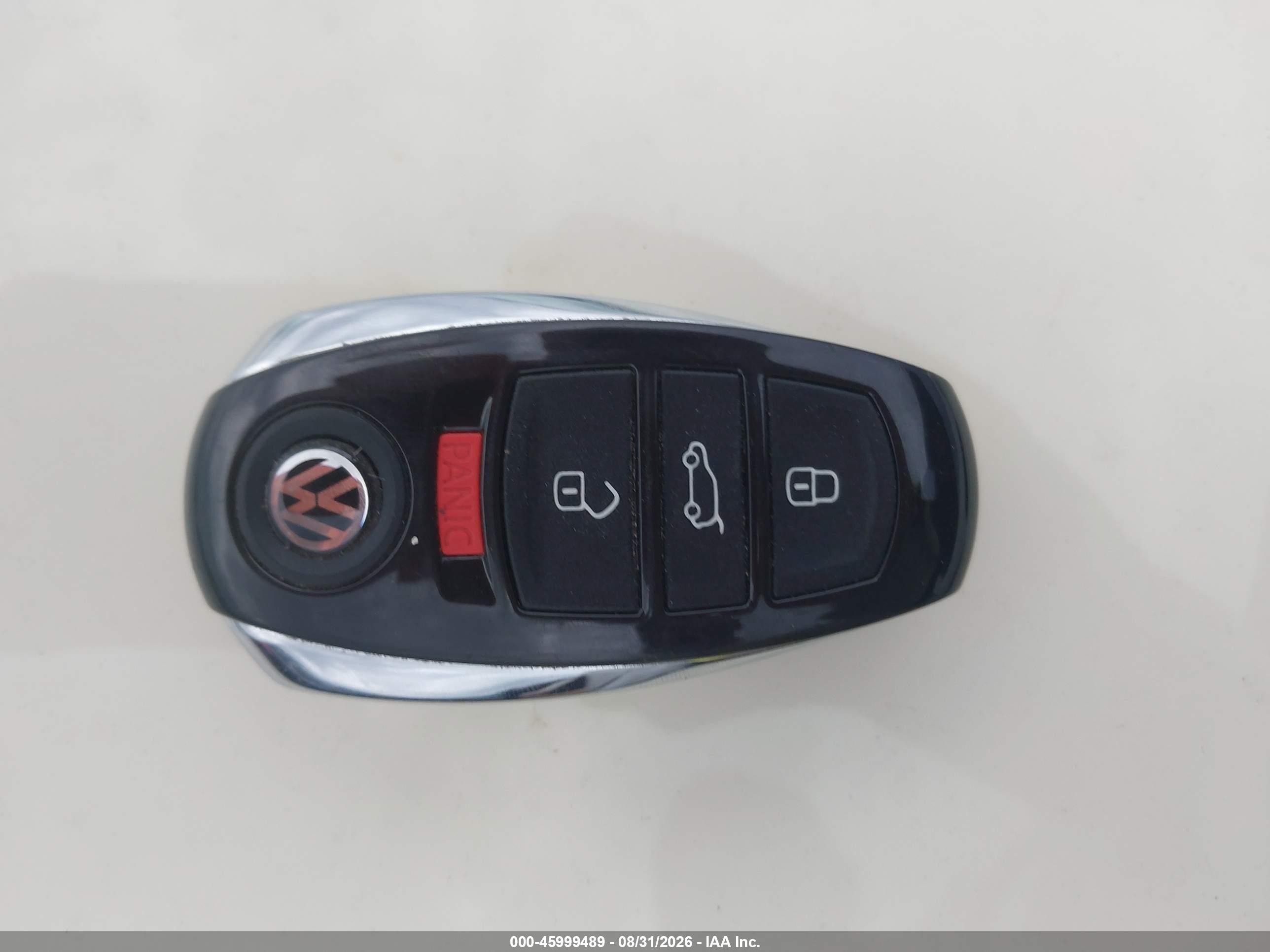 2015 Volkswagen Touareg V6 Lux Black vin: WVGEF9BP2FD003384