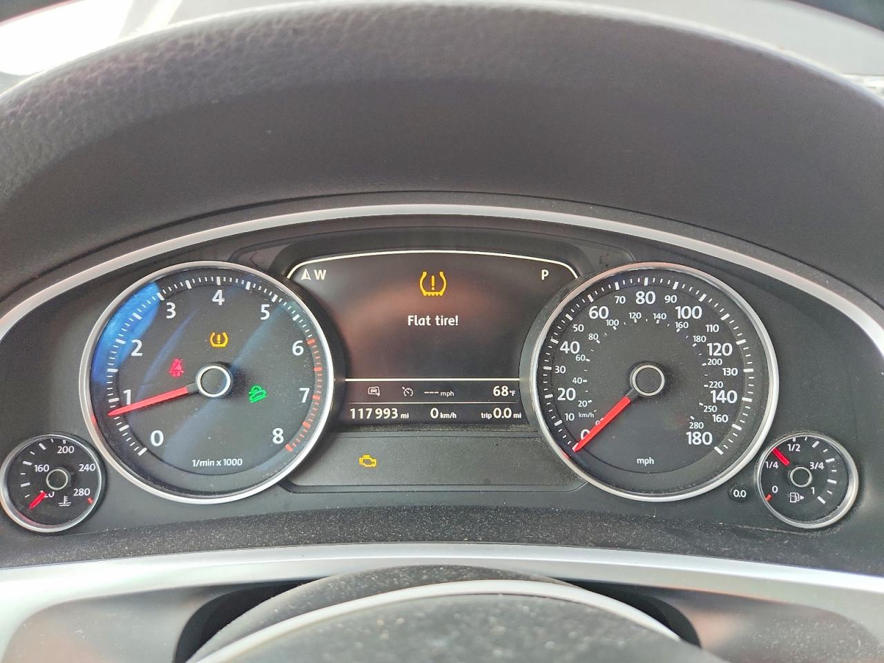 2015 Volkswagen Touareg V6 Коричневый vin: WVGEF9BP2FD006642