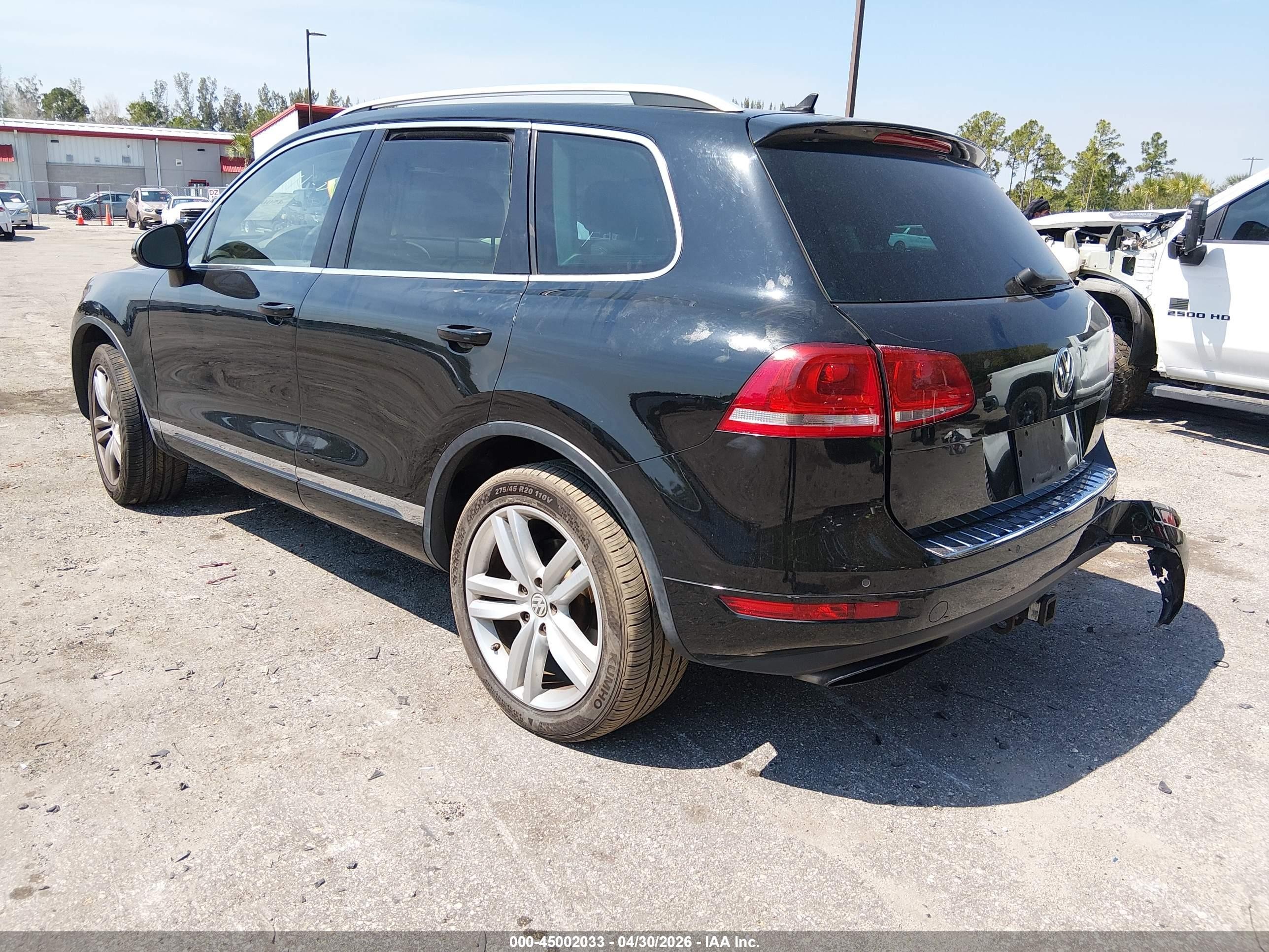 2013 Volkswagen Touareg Vr6 Executive Black vin: WVGEF9BP3DD004623