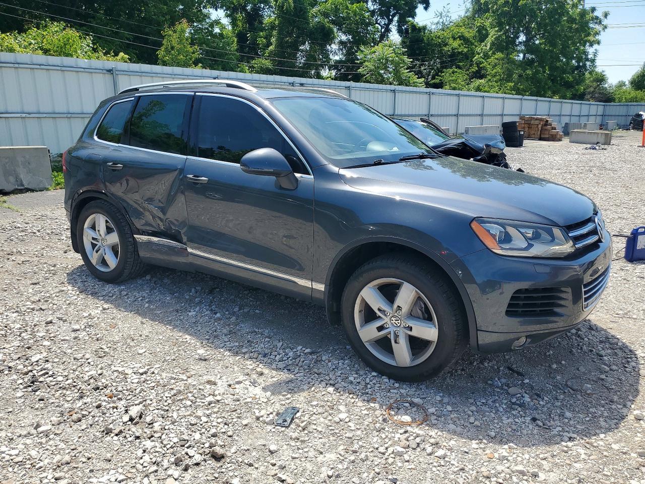 2014 Volkswagen Touareg V6 Black vin: WVGEF9BP3ED012450