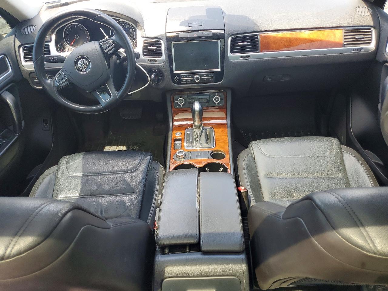 2014 Volkswagen Touareg V6 Black vin: WVGEF9BP3ED012450