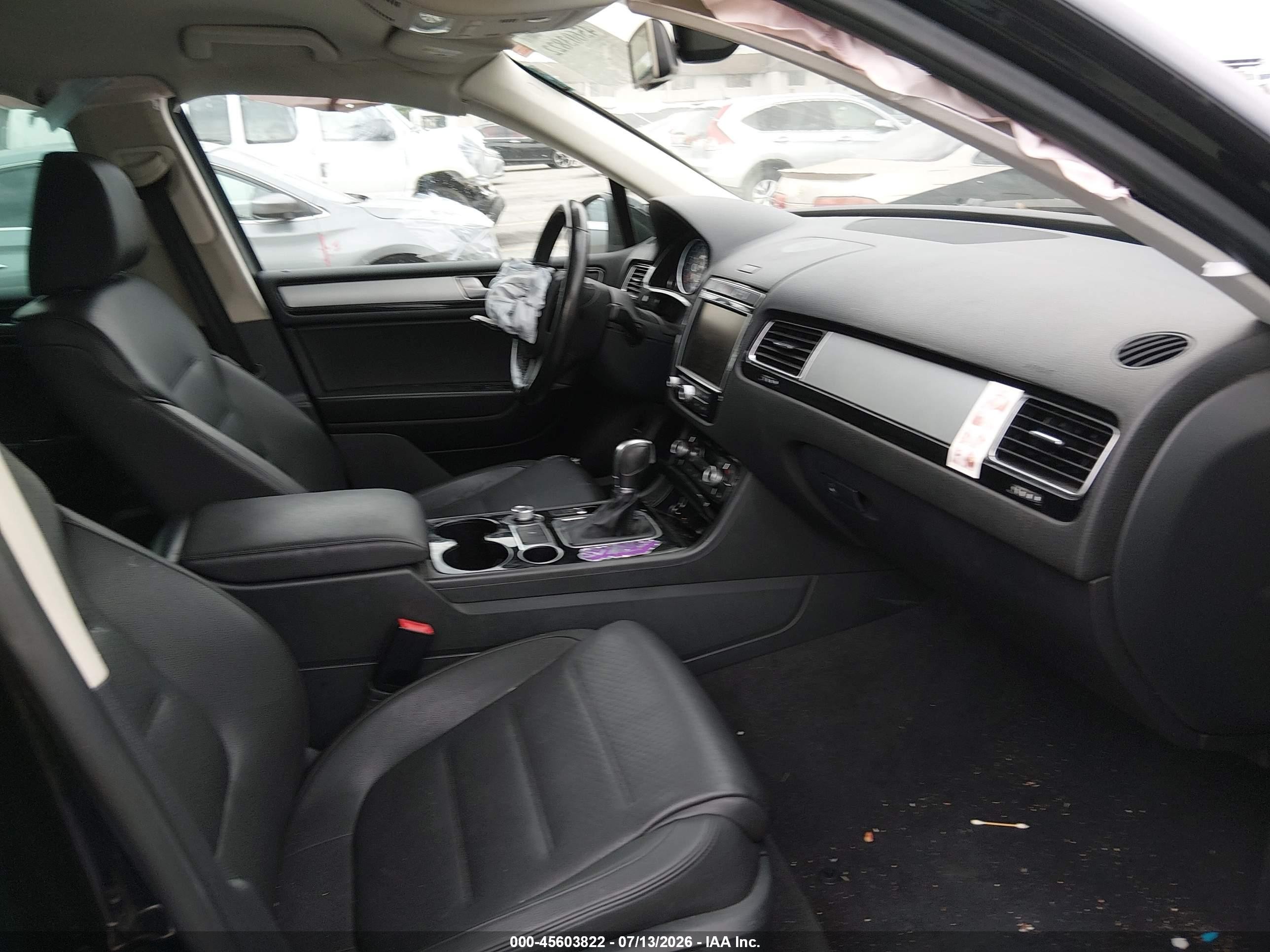 2015 Volkswagen Touareg V6 Sport Black vin: WVGEF9BP3FD007296