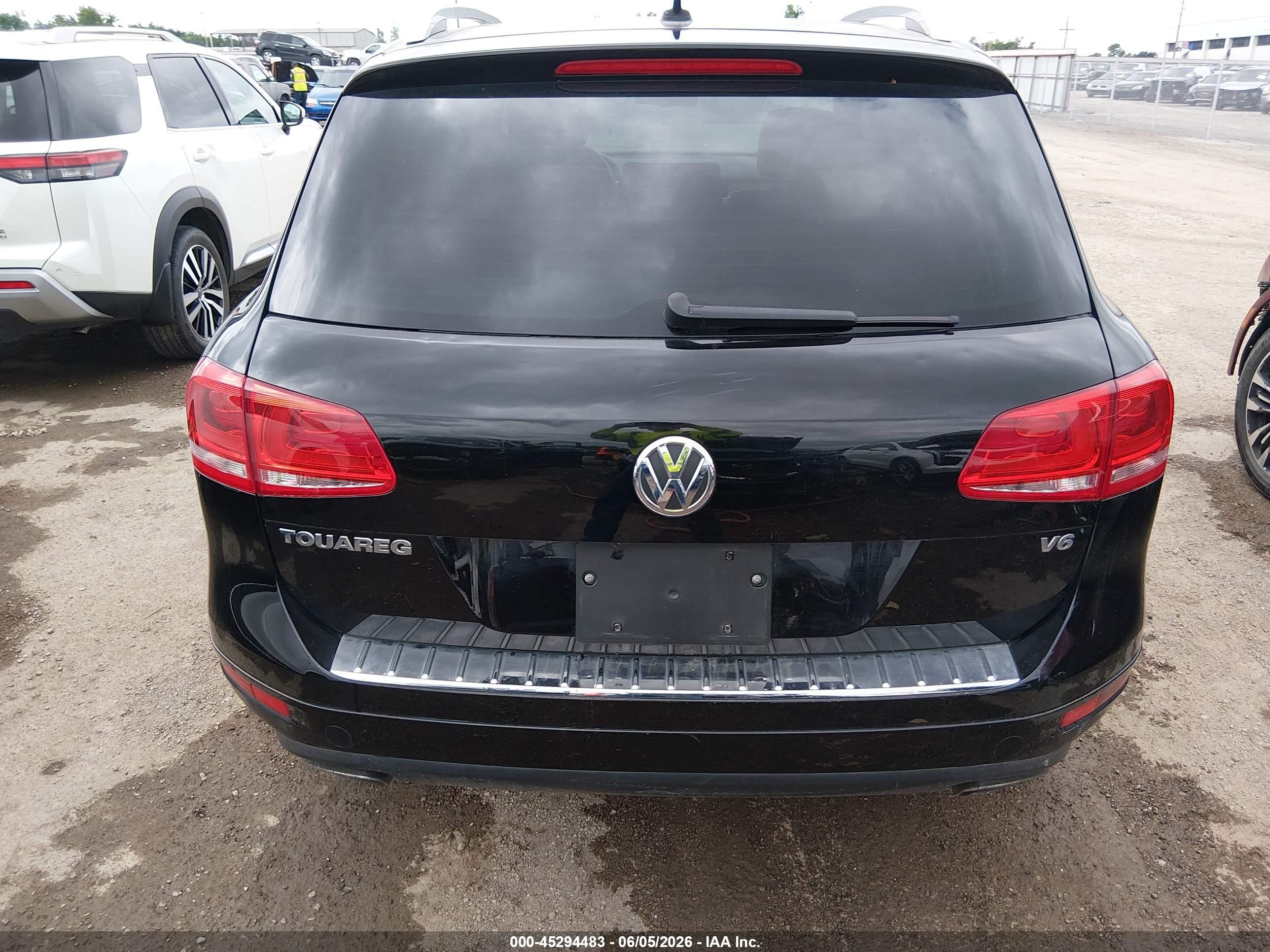 2012 Volkswagen Touareg Vr6 Lux Black vin: WVGEF9BP4CD006301