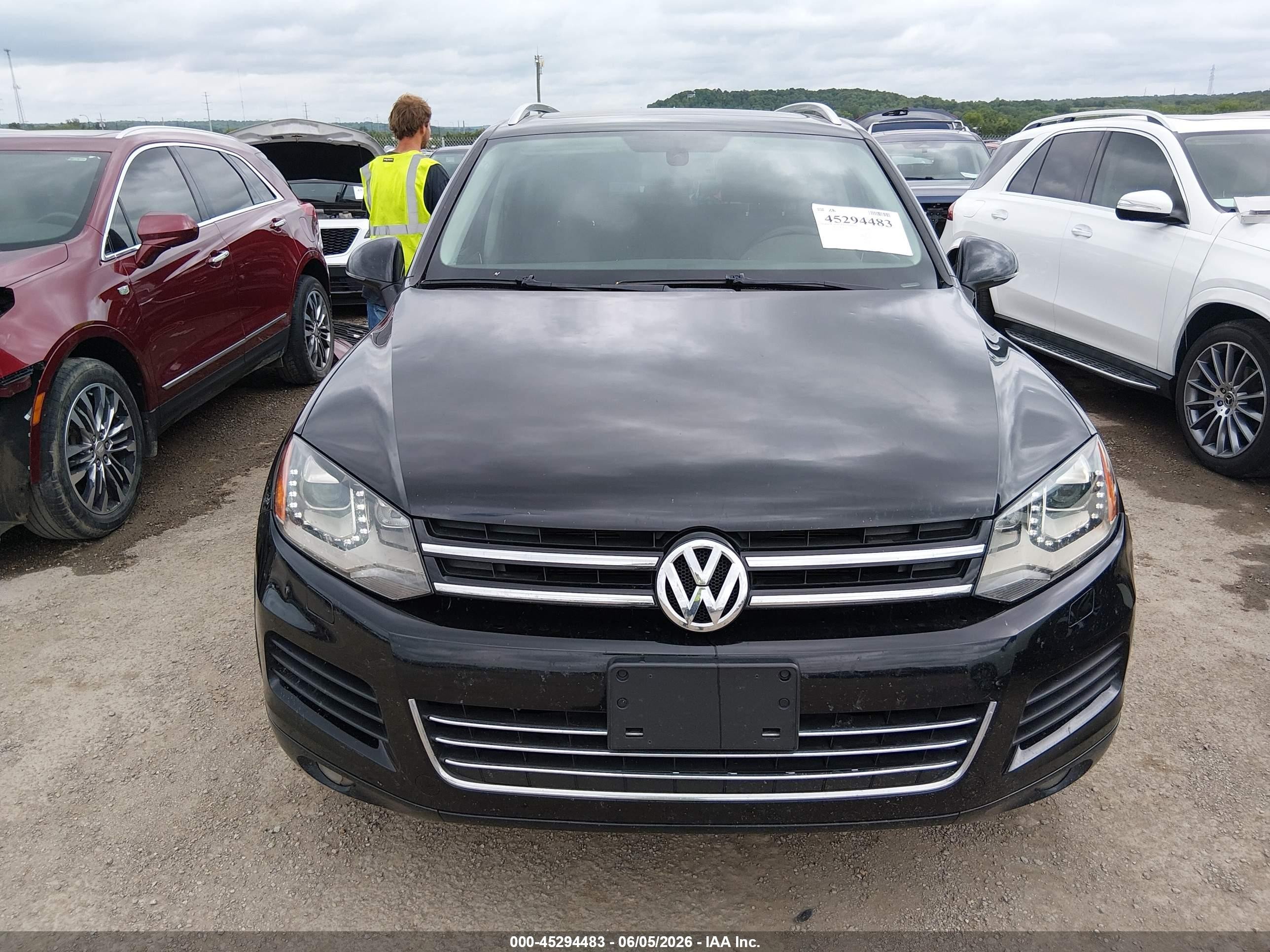 2012 Volkswagen Touareg Vr6 Lux Black vin: WVGEF9BP4CD006301
