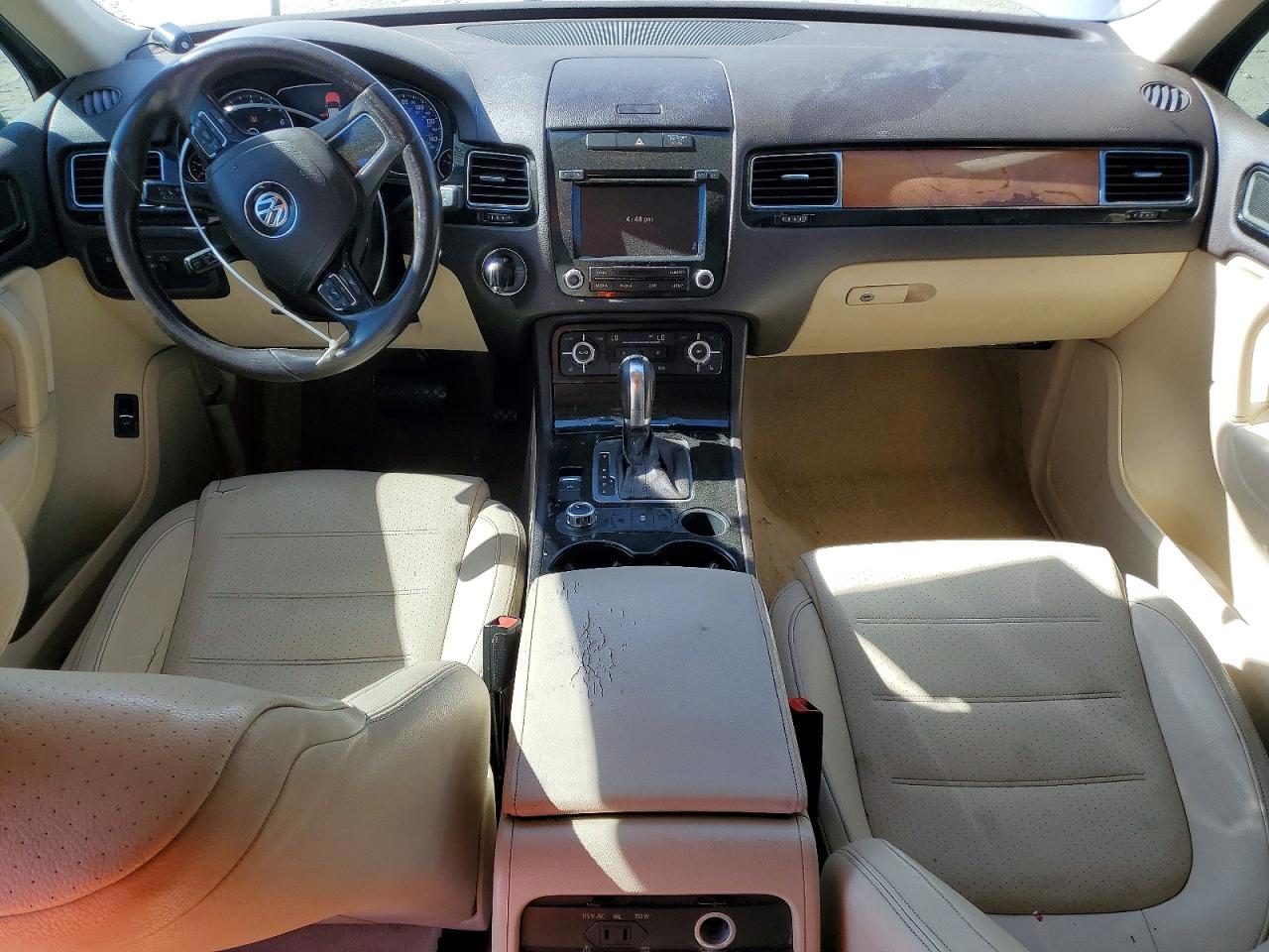 2012 Volkswagen Touareg V6 White vin: WVGEF9BP4CD007755