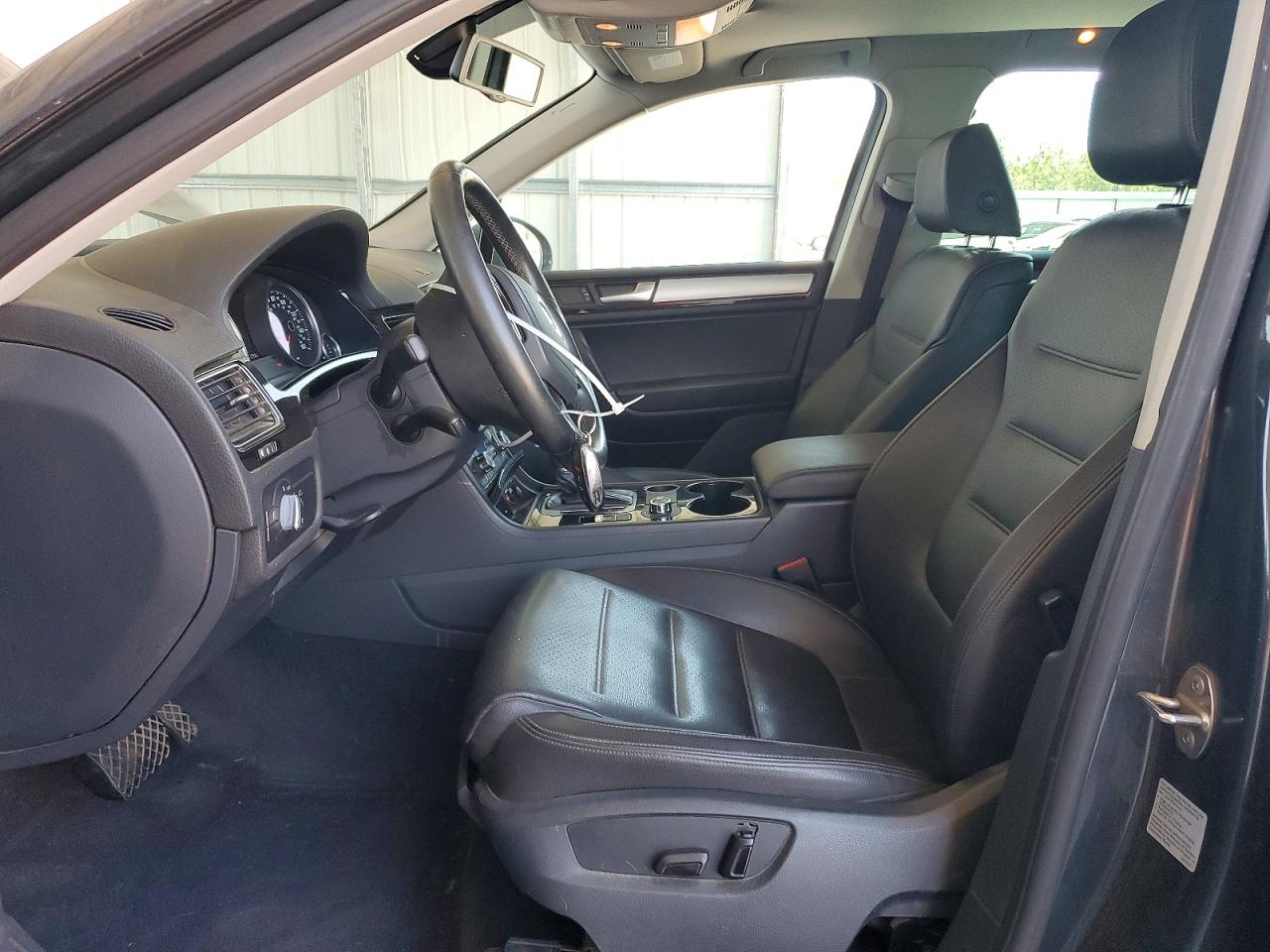 2013 Volkswagen Touareg V6 Charcoal vin: WVGEF9BP4DD008275