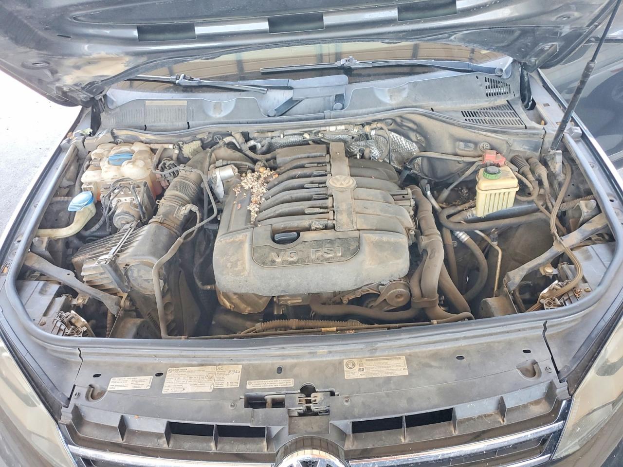 2013 Volkswagen Touareg V6 Charcoal vin: WVGEF9BP4DD008275