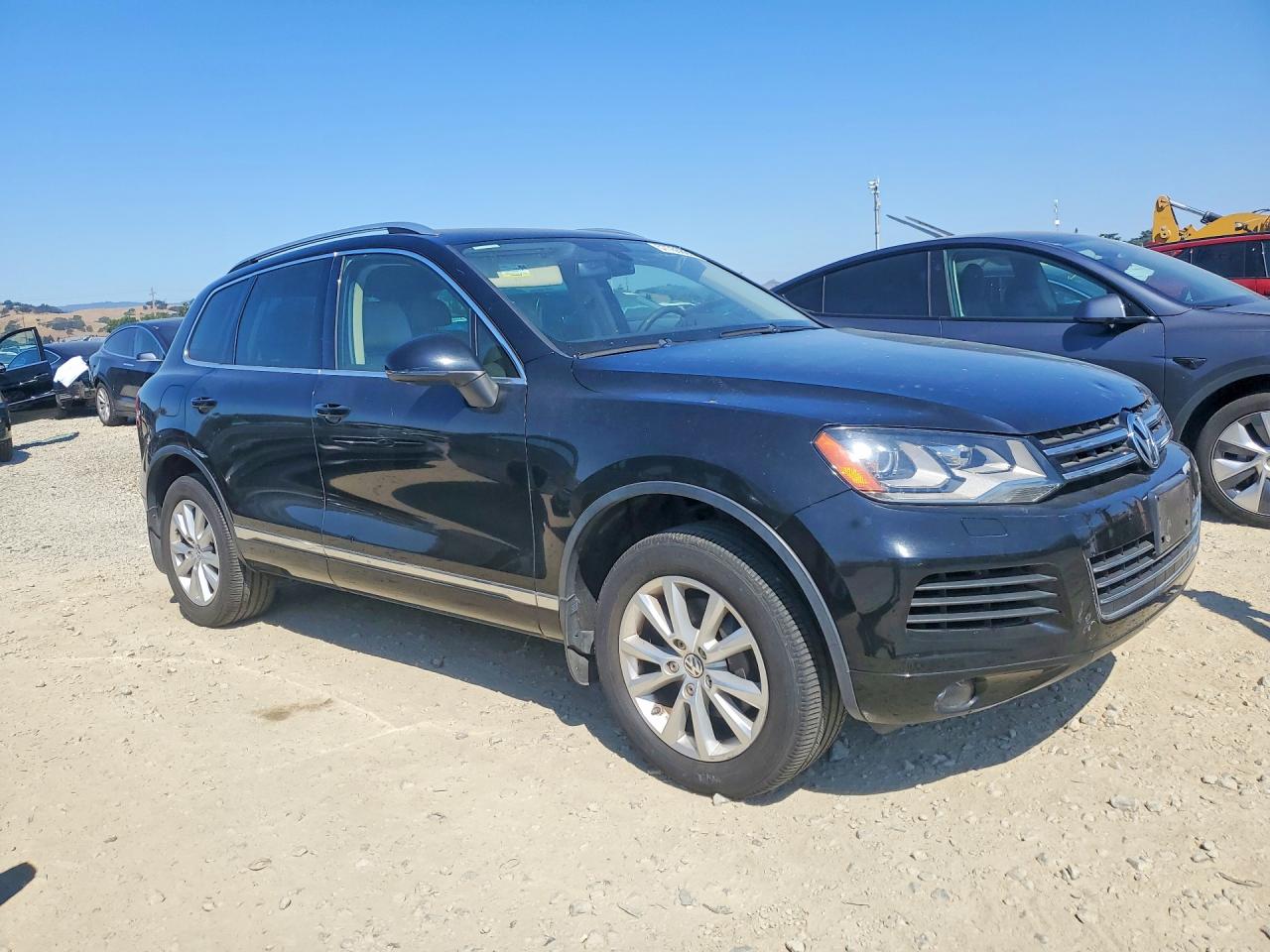 2013 Volkswagen Touareg V6 Black vin: WVGEF9BP4DD013797