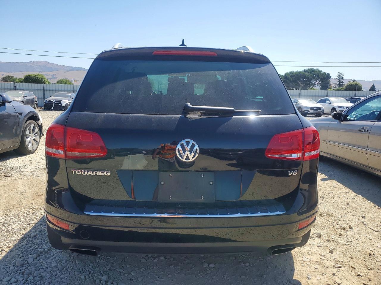 2013 Volkswagen Touareg V6 Black vin: WVGEF9BP4DD013797