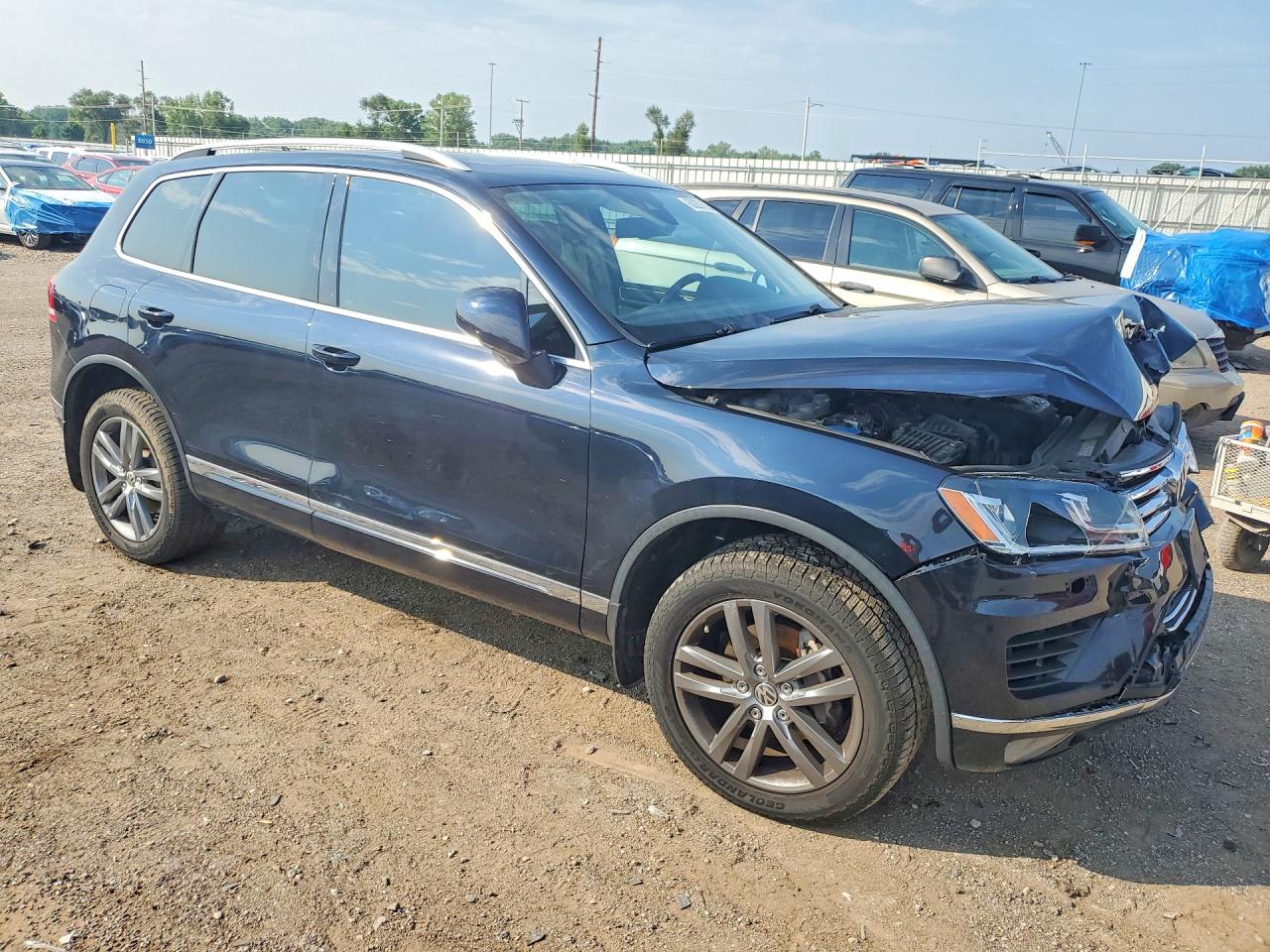 2015 Volkswagen Touareg V6 Black vin: WVGEF9BP5FD004416