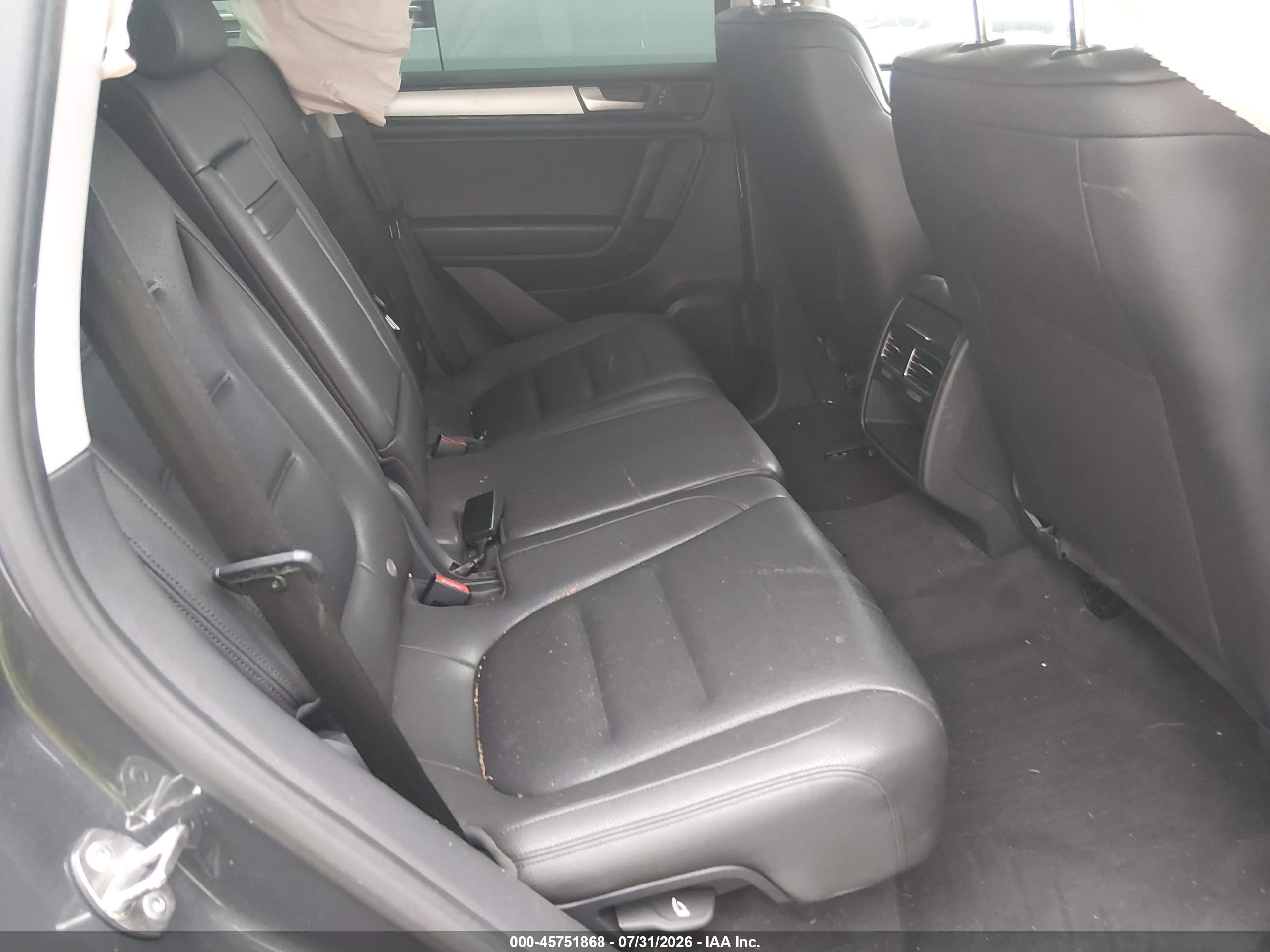 2014 Volkswagen Touareg 3.6l Sport Синий vin: WVGEF9BP6ED007775