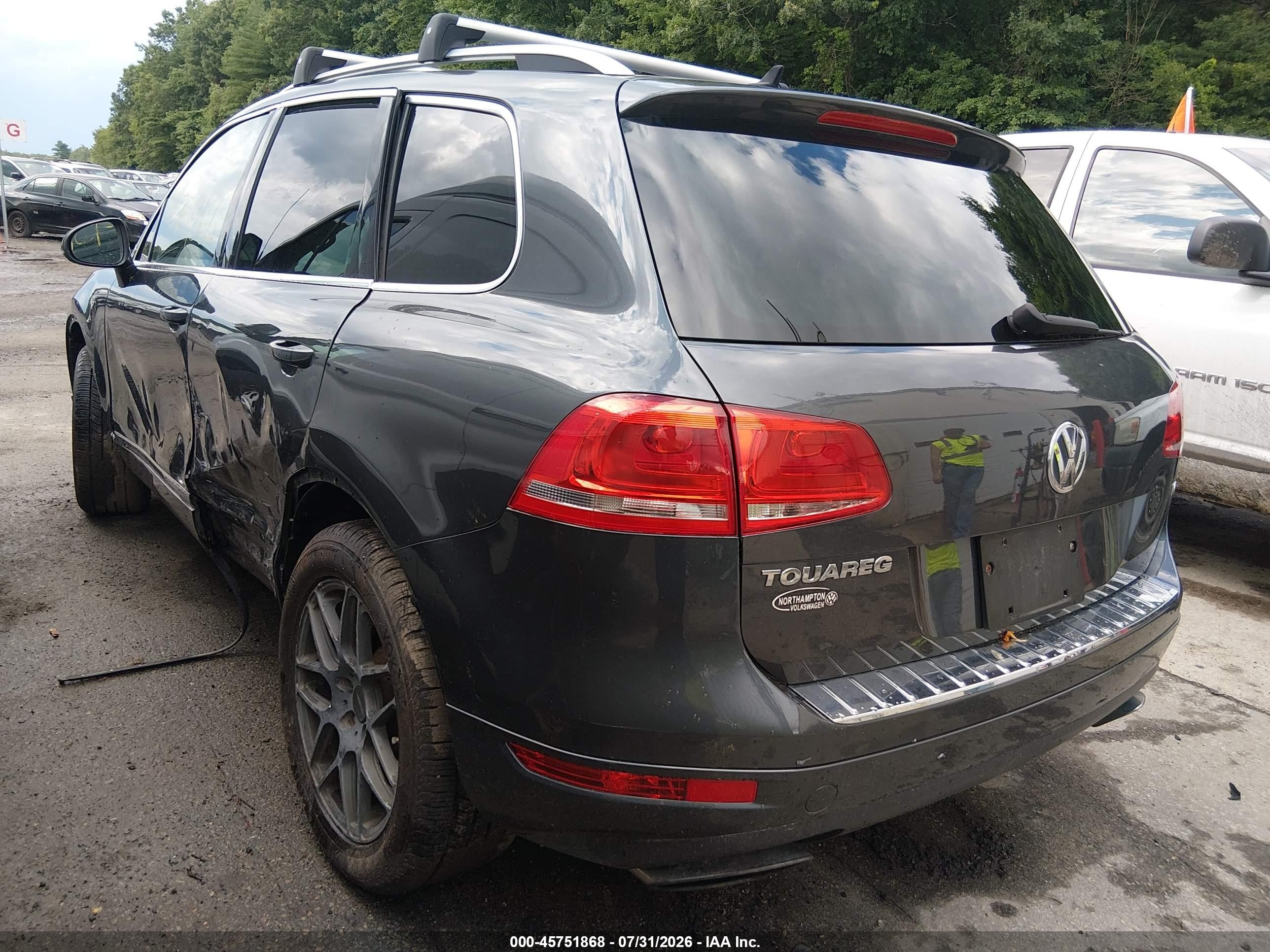 2014 Volkswagen Touareg 3.6l Sport Синий vin: WVGEF9BP6ED007775