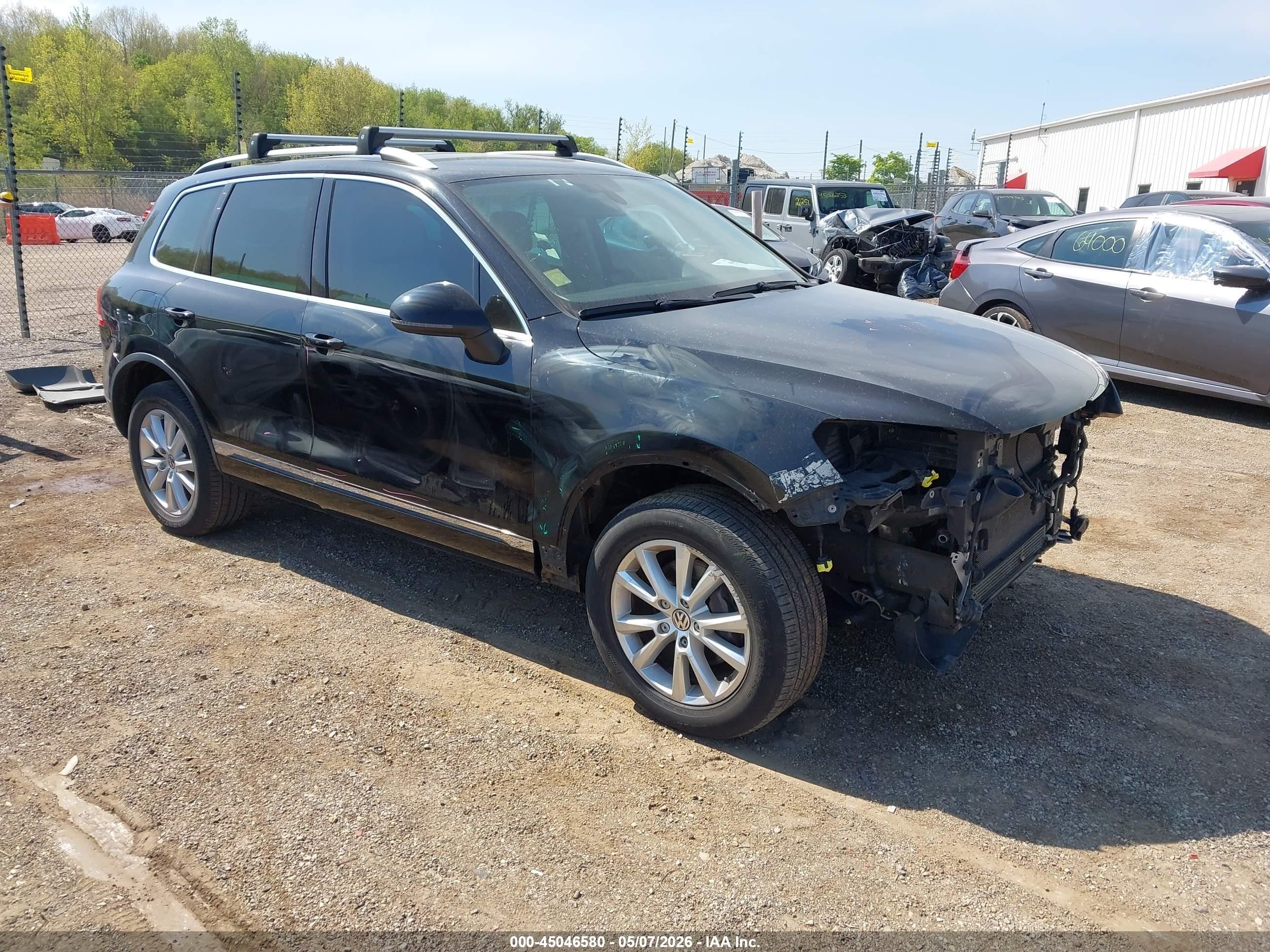 2014 Volkswagen Touareg 3.6l Sport Черный vin: WVGEF9BP6ED015455