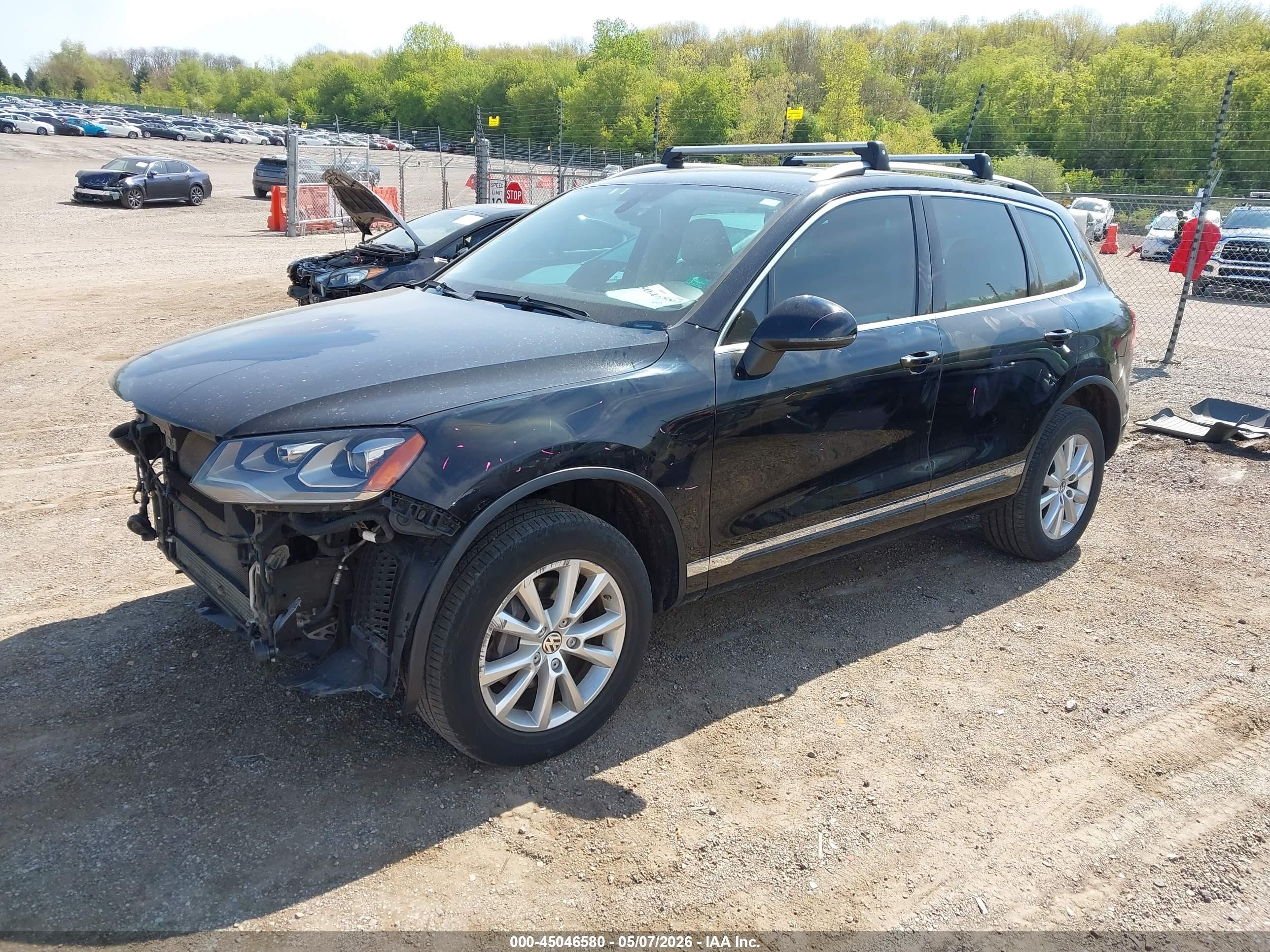 2014 Volkswagen Touareg 3.6l Sport Черный vin: WVGEF9BP6ED015455