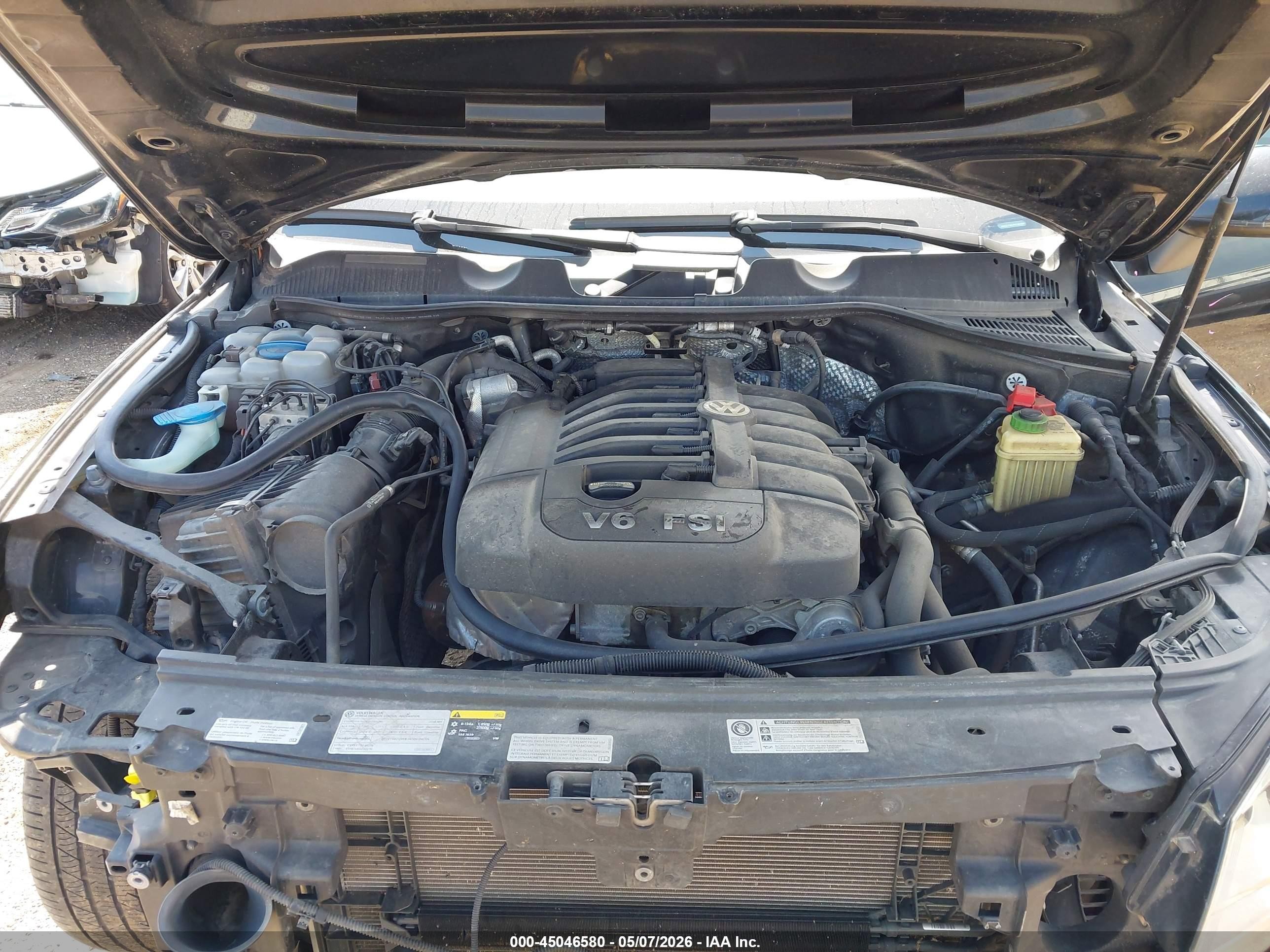 2014 Volkswagen Touareg 3.6l Sport Черный vin: WVGEF9BP6ED015455