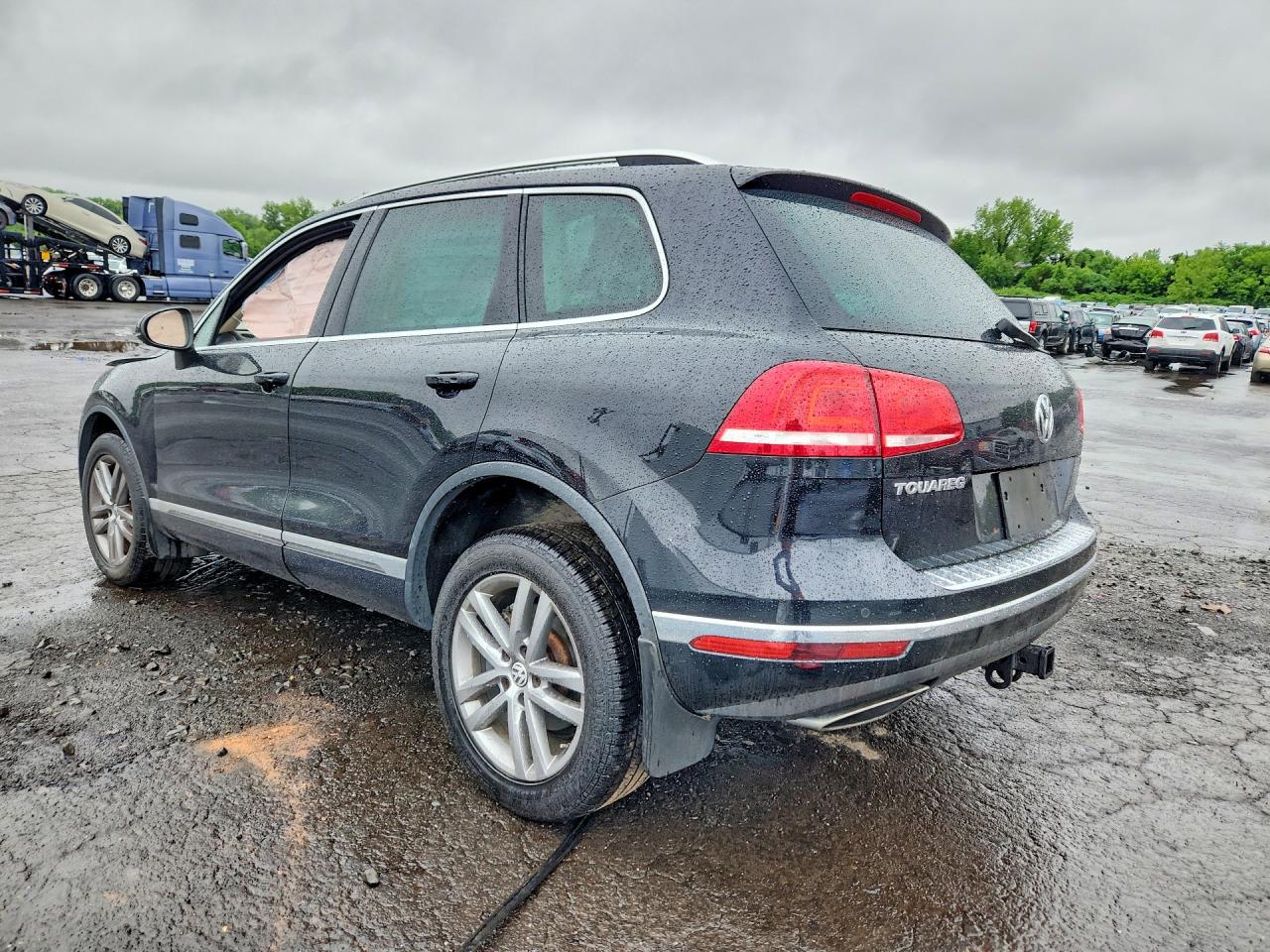 2015 Volkswagen Touareg V6 Black vin: WVGEF9BP6FD001461