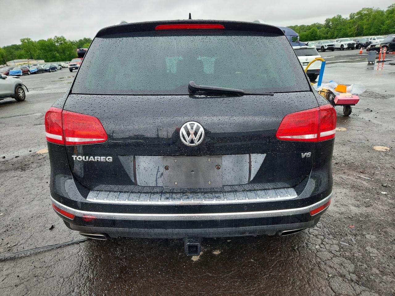 2015 Volkswagen Touareg V6 Black vin: WVGEF9BP6FD001461