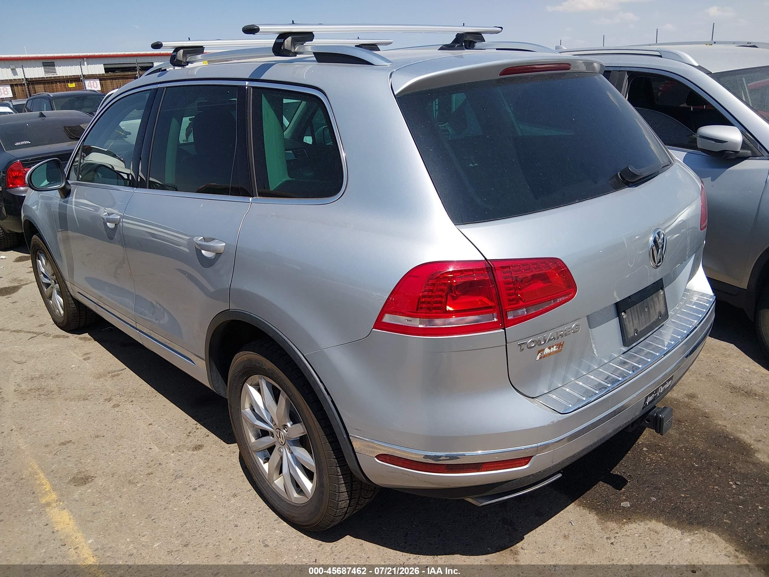 2015 Volkswagen Touareg V6 Sport Gray vin: WVGEF9BP6FD006949