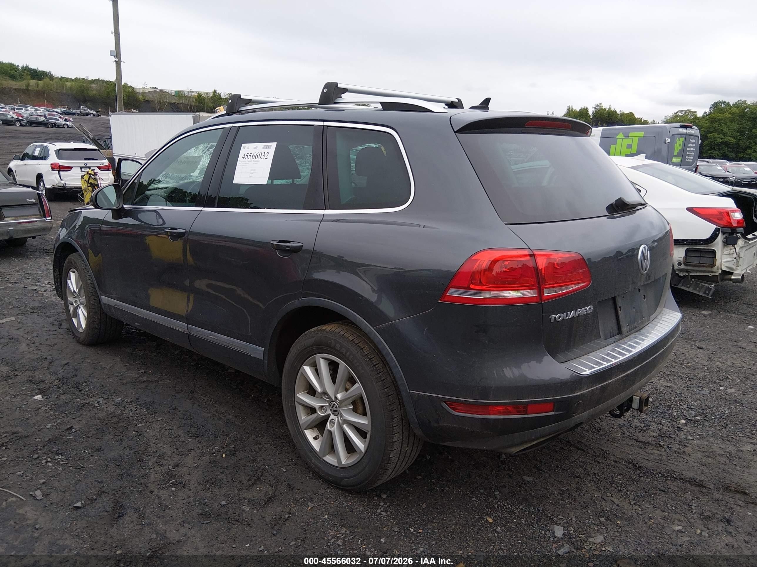 2014 Volkswagen Touareg 3.6l Sport Gray vin: WVGEF9BP7ED001192