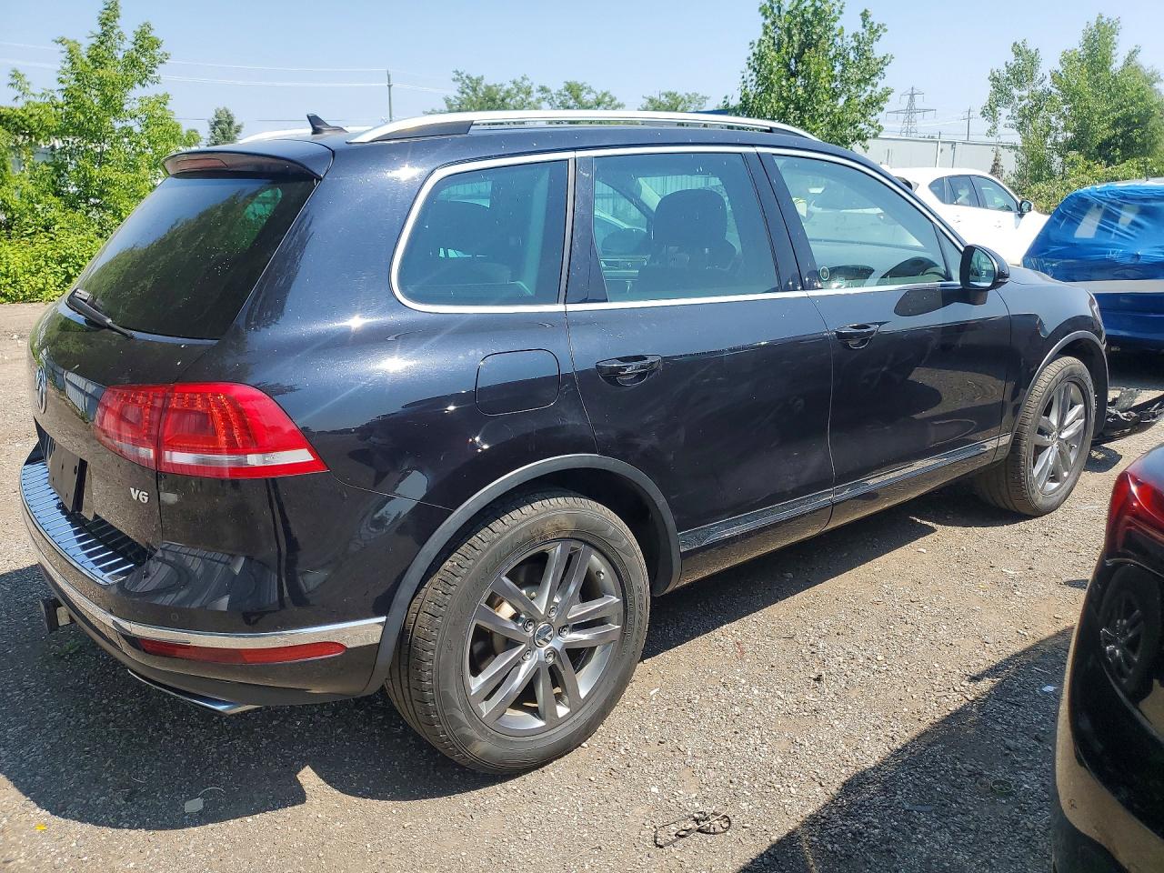 2015 Volkswagen Touareg V6 Black vin: WVGEF9BP7FD003817