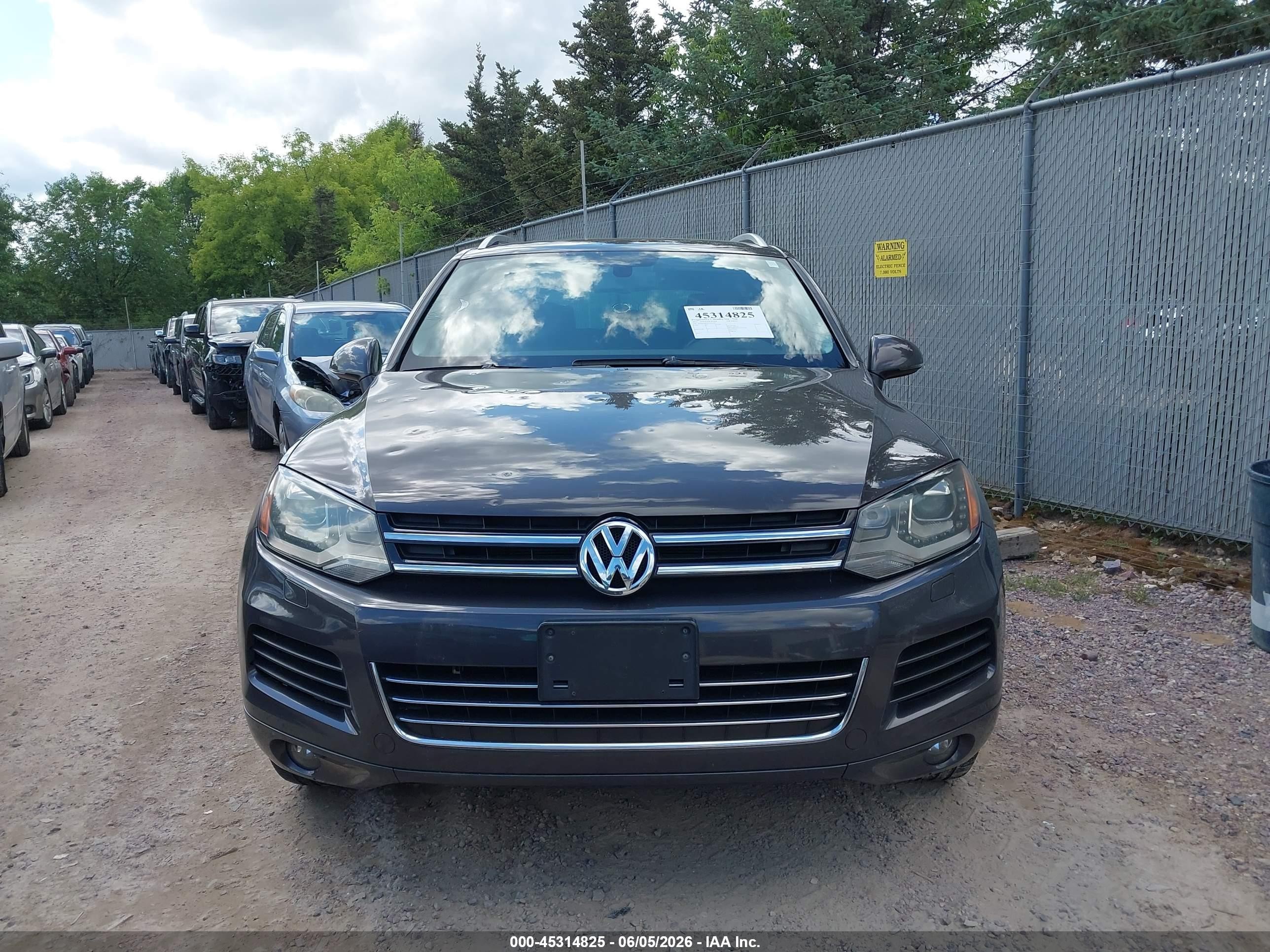 2012 Volkswagen Touareg Vr6 Sport Gray vin: WVGEF9BP9CD006228