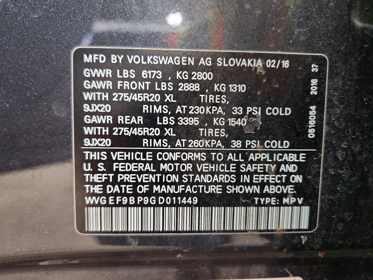 2016 Volkswagen Touareg Sport Gray vin: WVGEF9BP9GD011449