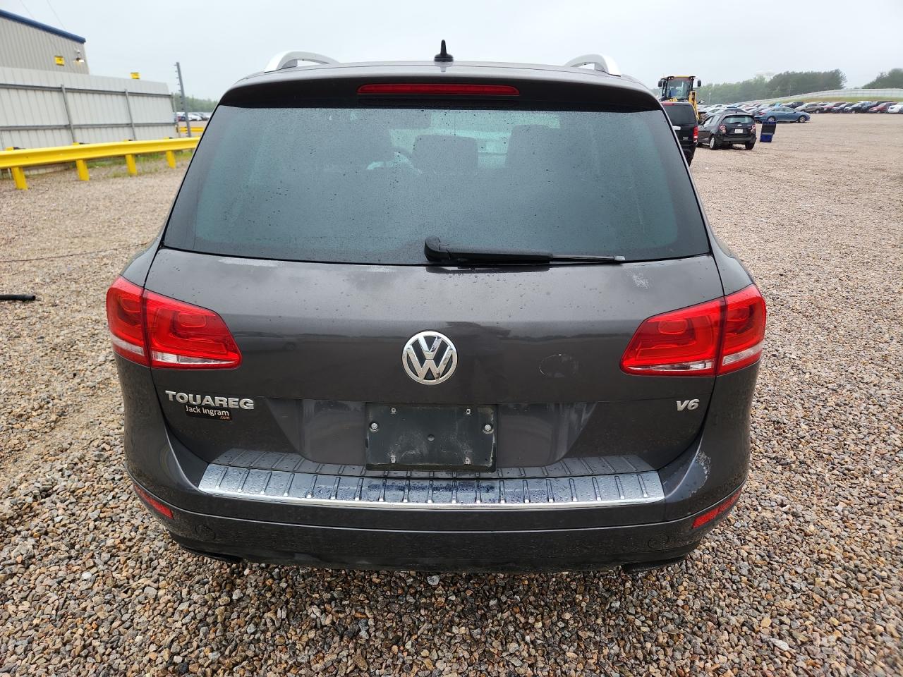 2013 Volkswagen Touareg V6 Gray vin: WVGEF9BPXDD001640