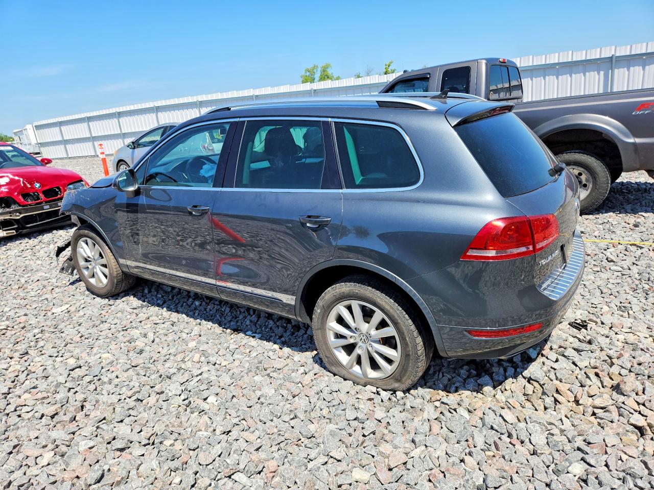 2013 Volkswagen Touareg V6 Gray vin: WVGEF9BPXDD003680