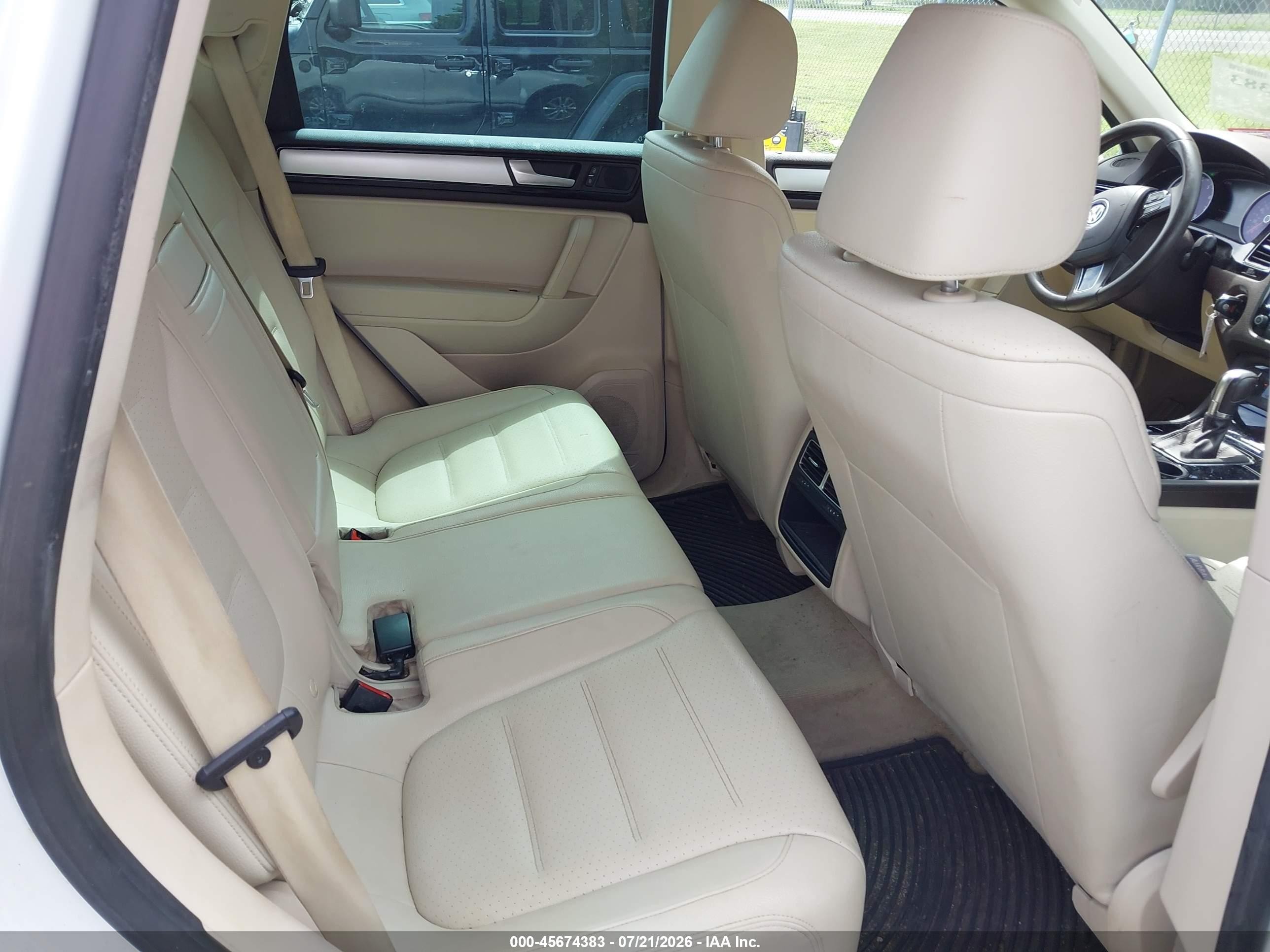 2013 Volkswagen Touareg Vr6 Sport White vin: WVGEF9BPXDD013206