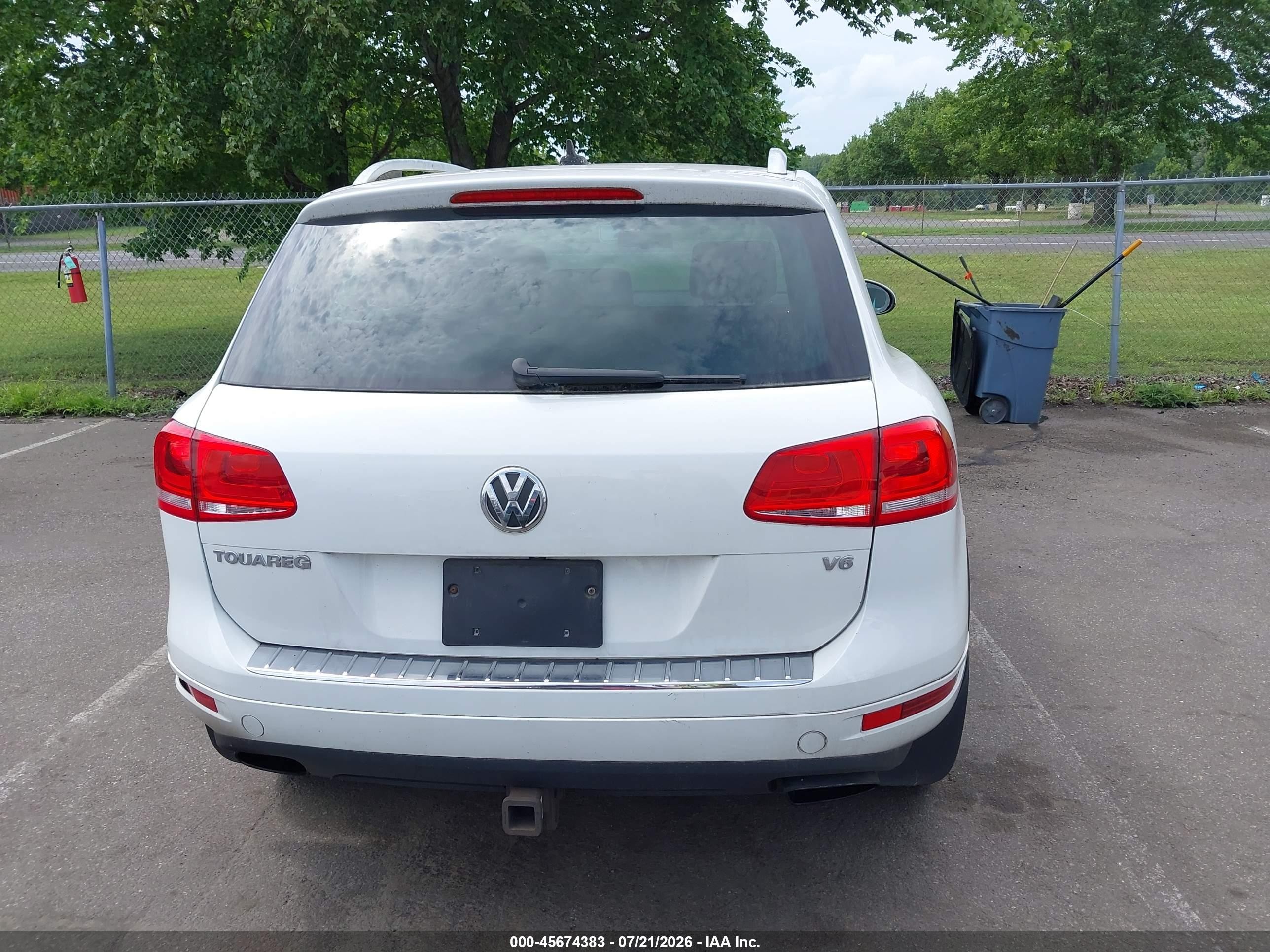 2013 Volkswagen Touareg Vr6 Sport White vin: WVGEF9BPXDD013206