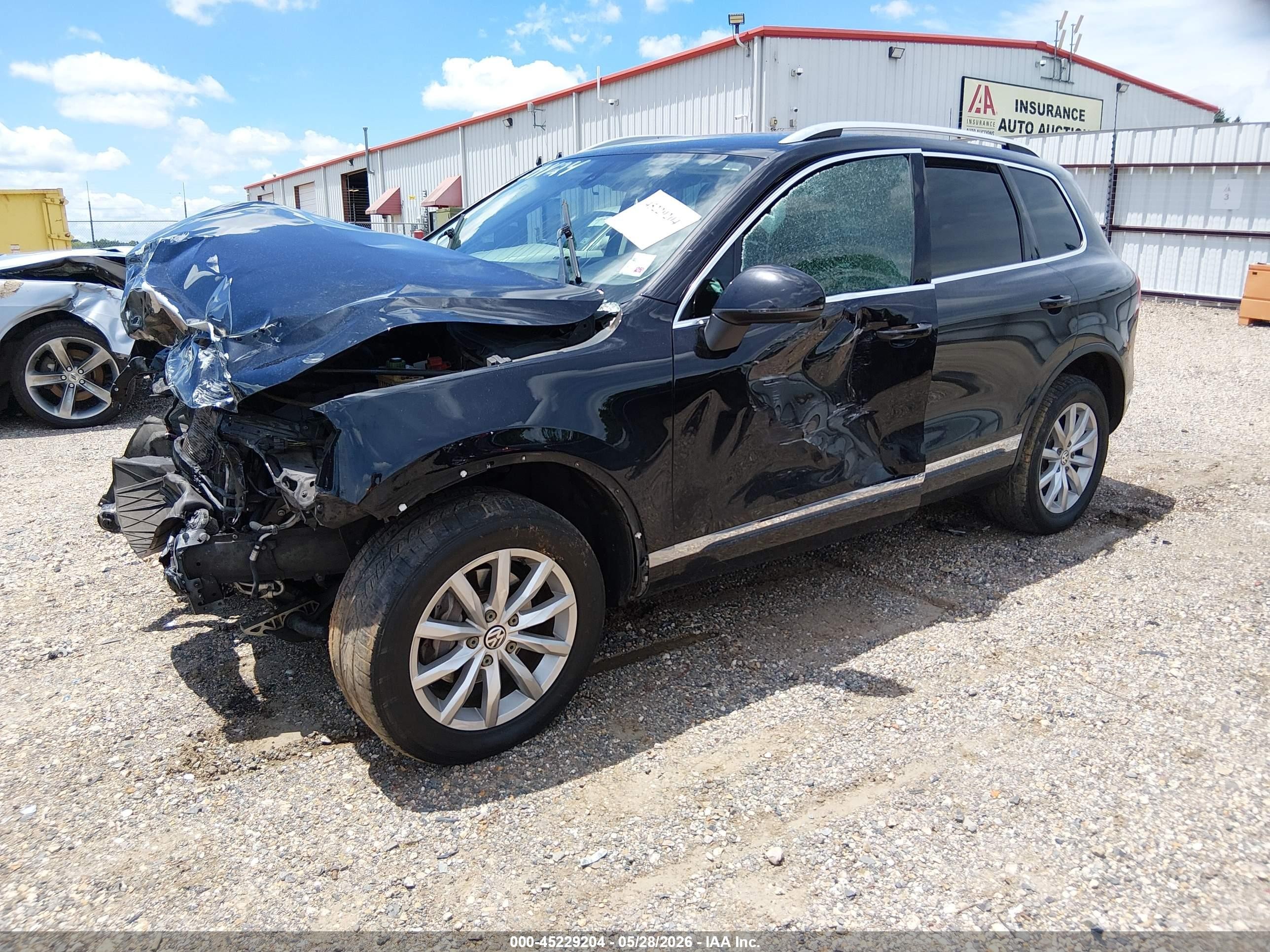 2015 Volkswagen Touareg V6 Sport Black vin: WVGEF9BPXFD006615