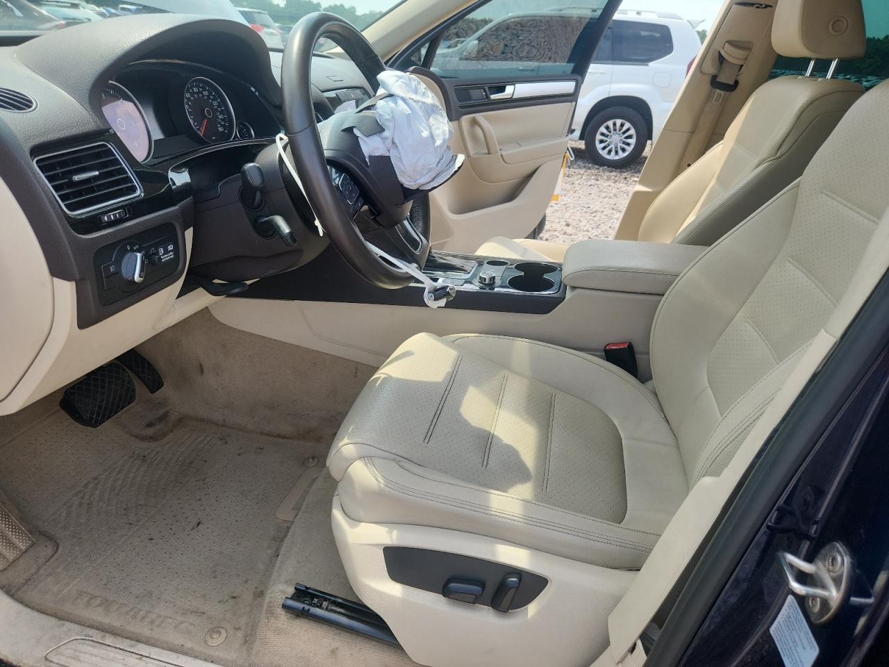 2012 Volkswagen Touareg V6 Tdi Blue vin: WVGEK9BP3CD006821