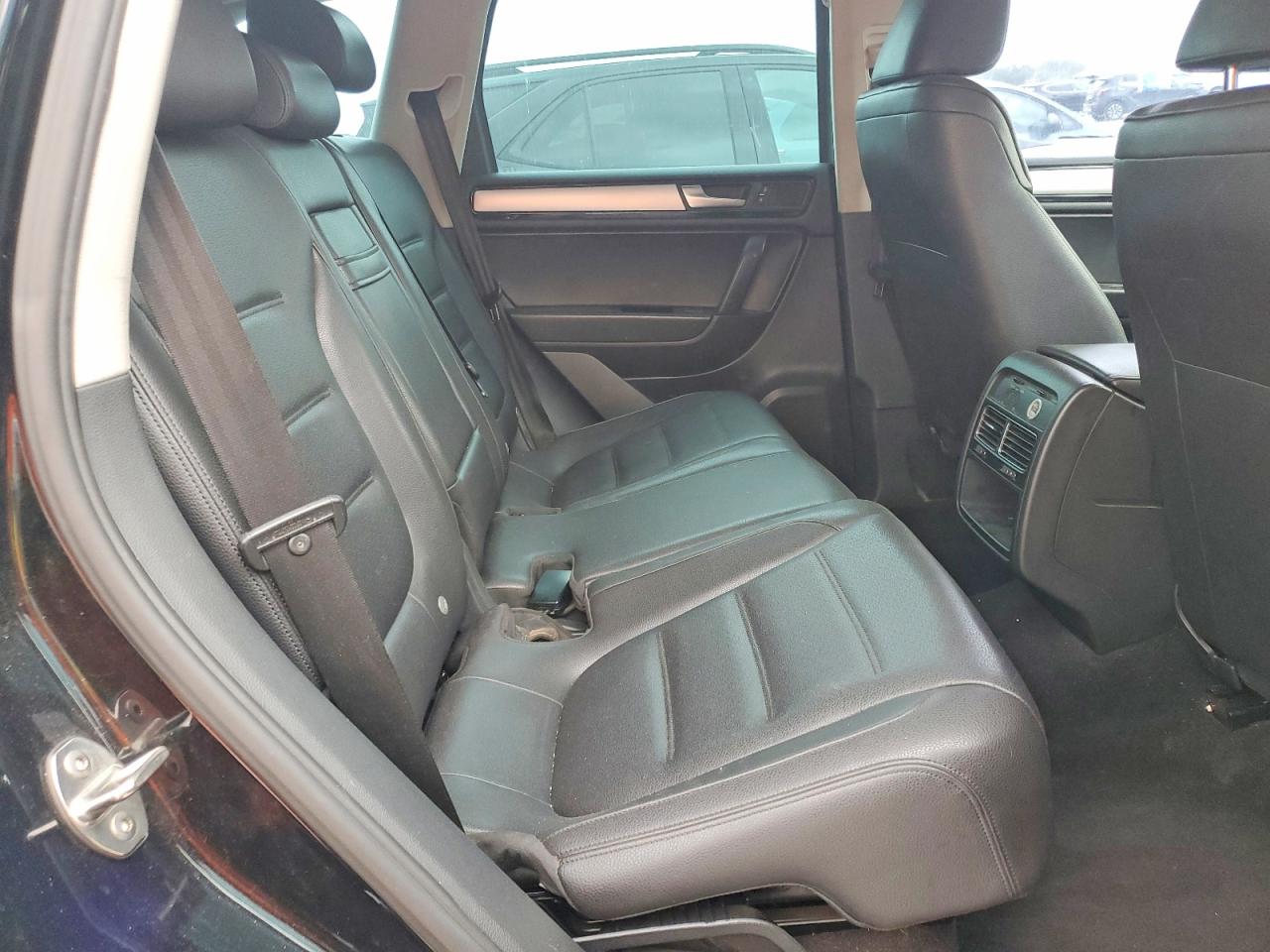 2012 Volkswagen Touareg V6 Tdi Black vin: WVGEK9BP3CD006883