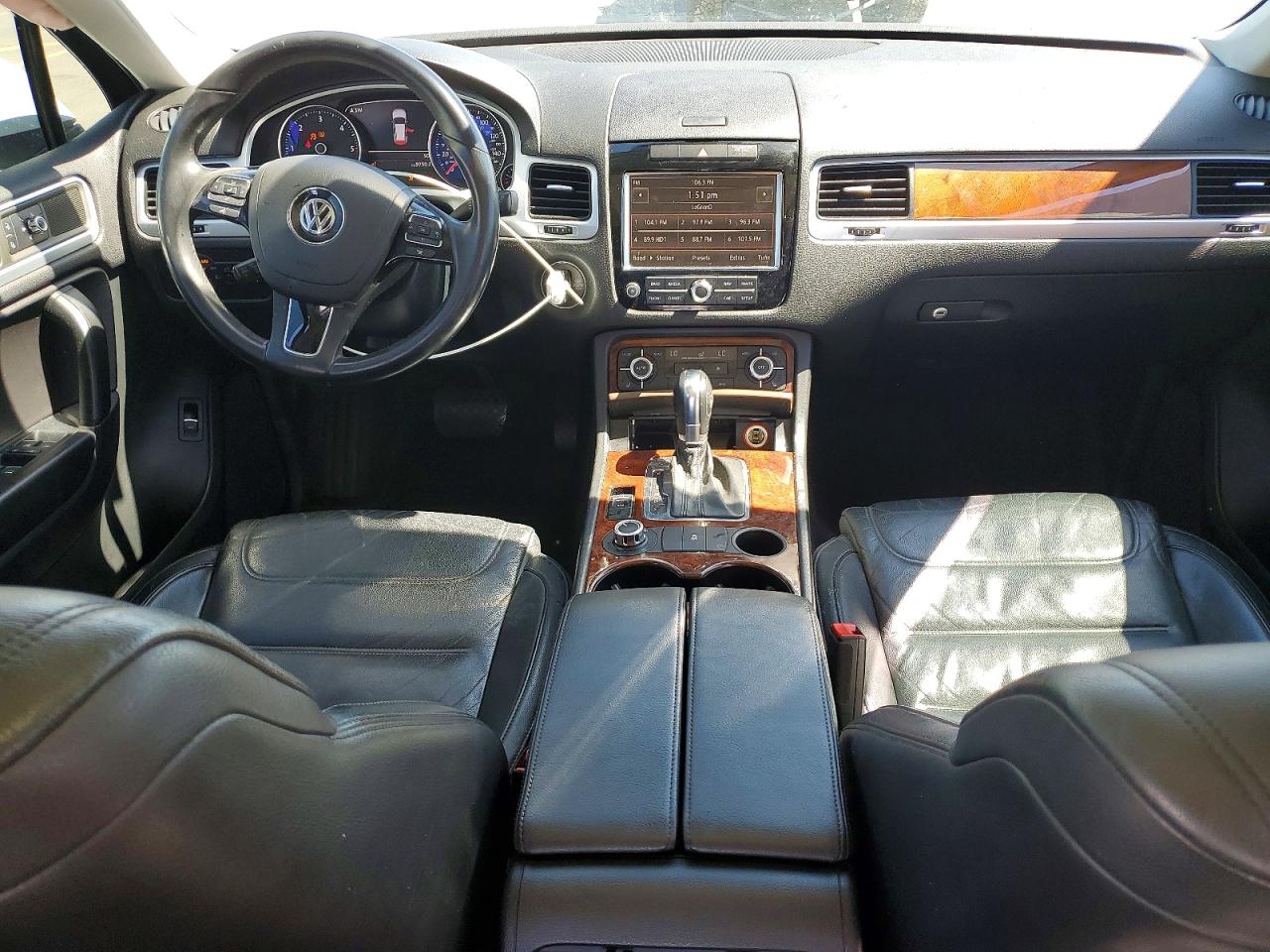 2012 Volkswagen Touareg V6 Tdi White vin: WVGEK9BP3CD012084
