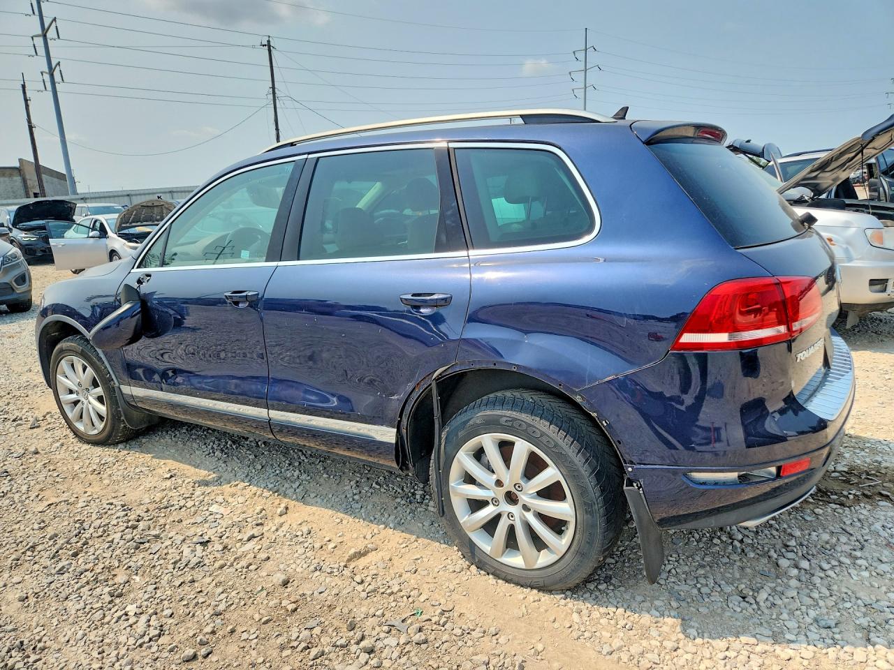 2012 Volkswagen Touareg V6 Tdi Blue vin: WVGEK9BP4CD009615