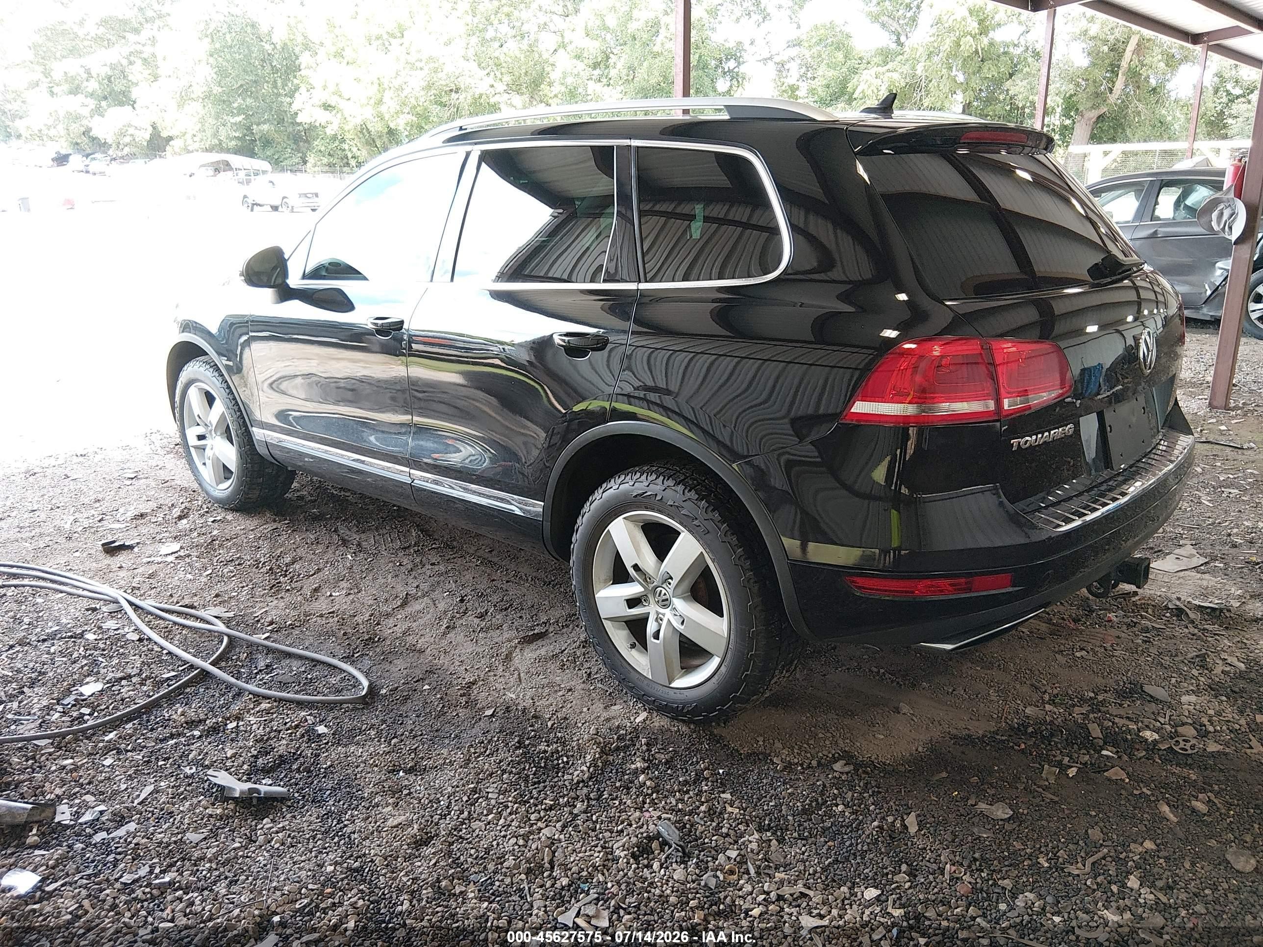 2012 Volkswagen Touareg Tdi Lux Black vin: WVGEK9BP4CD012126